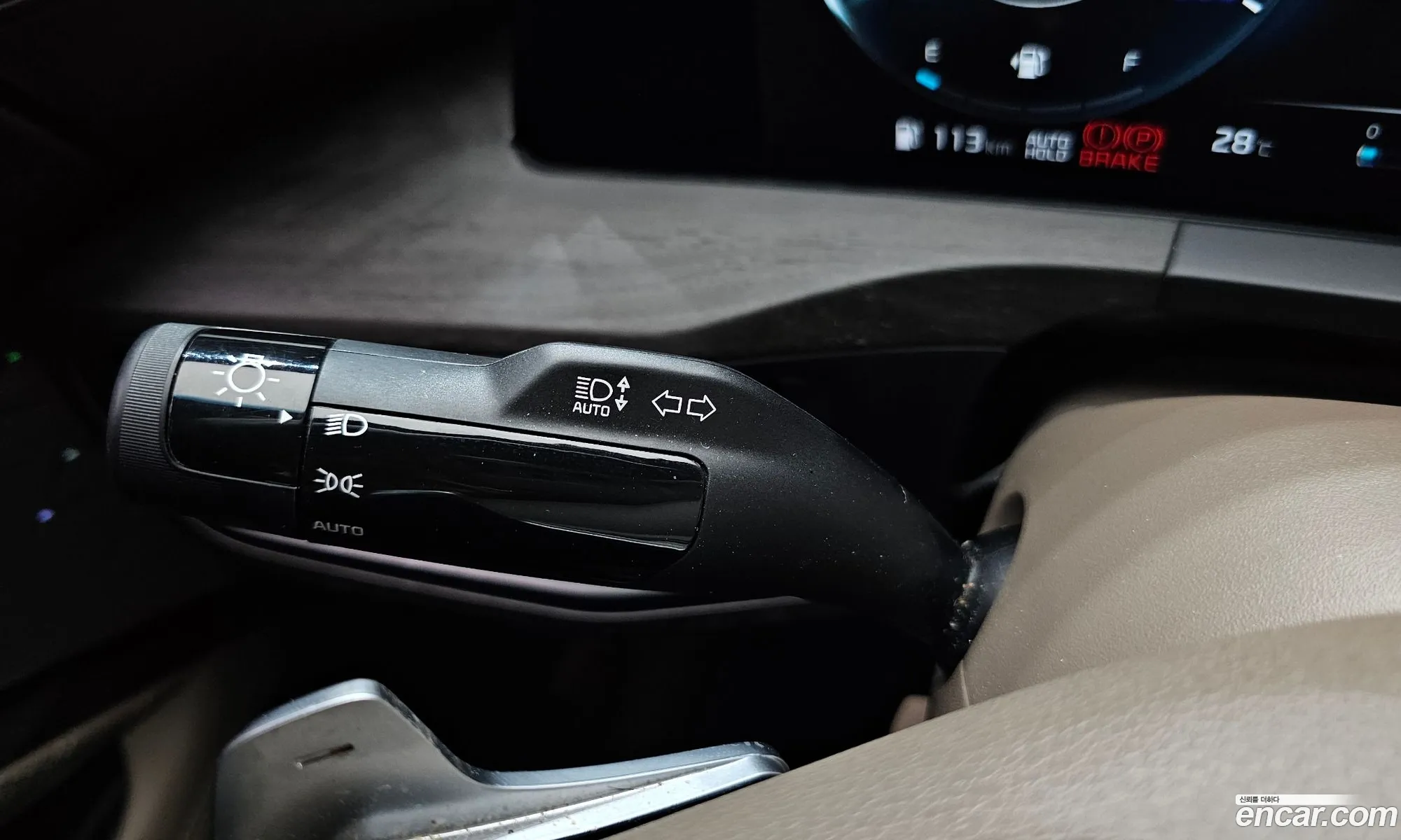 Kia K8 Hybrid 2022 — 23