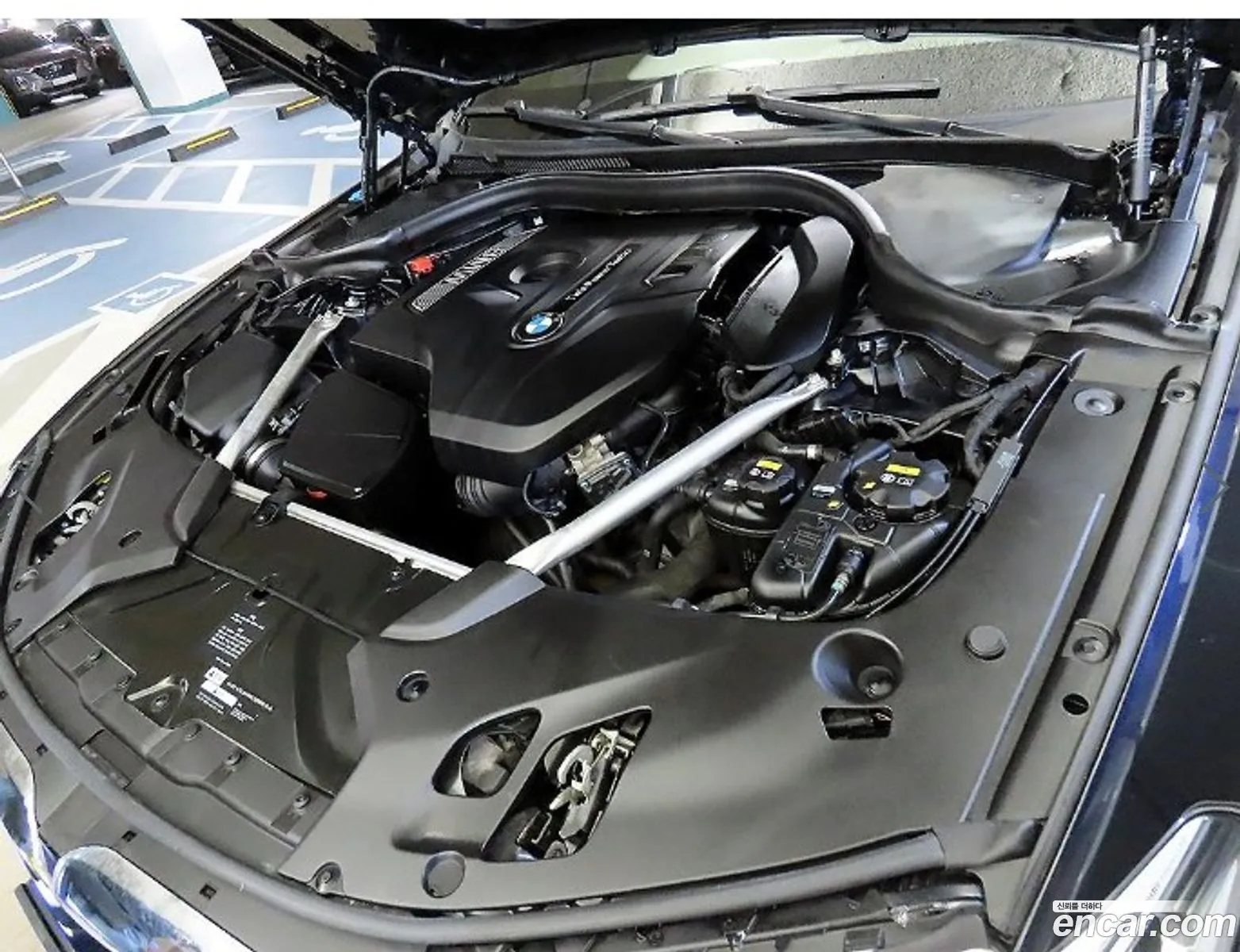 BMW 5 Series 2019 — 19