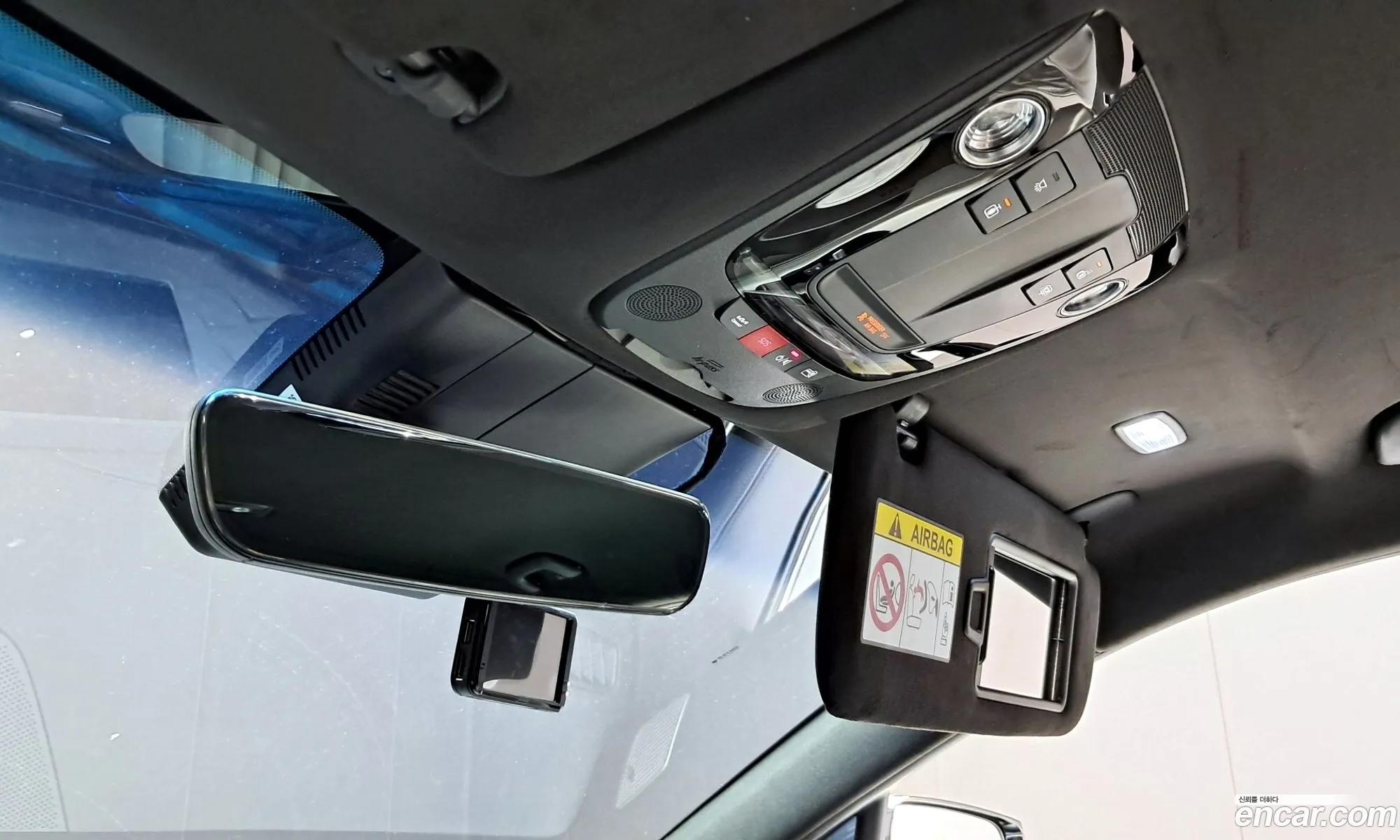 Kia K8 Hybrid 2022 — 33