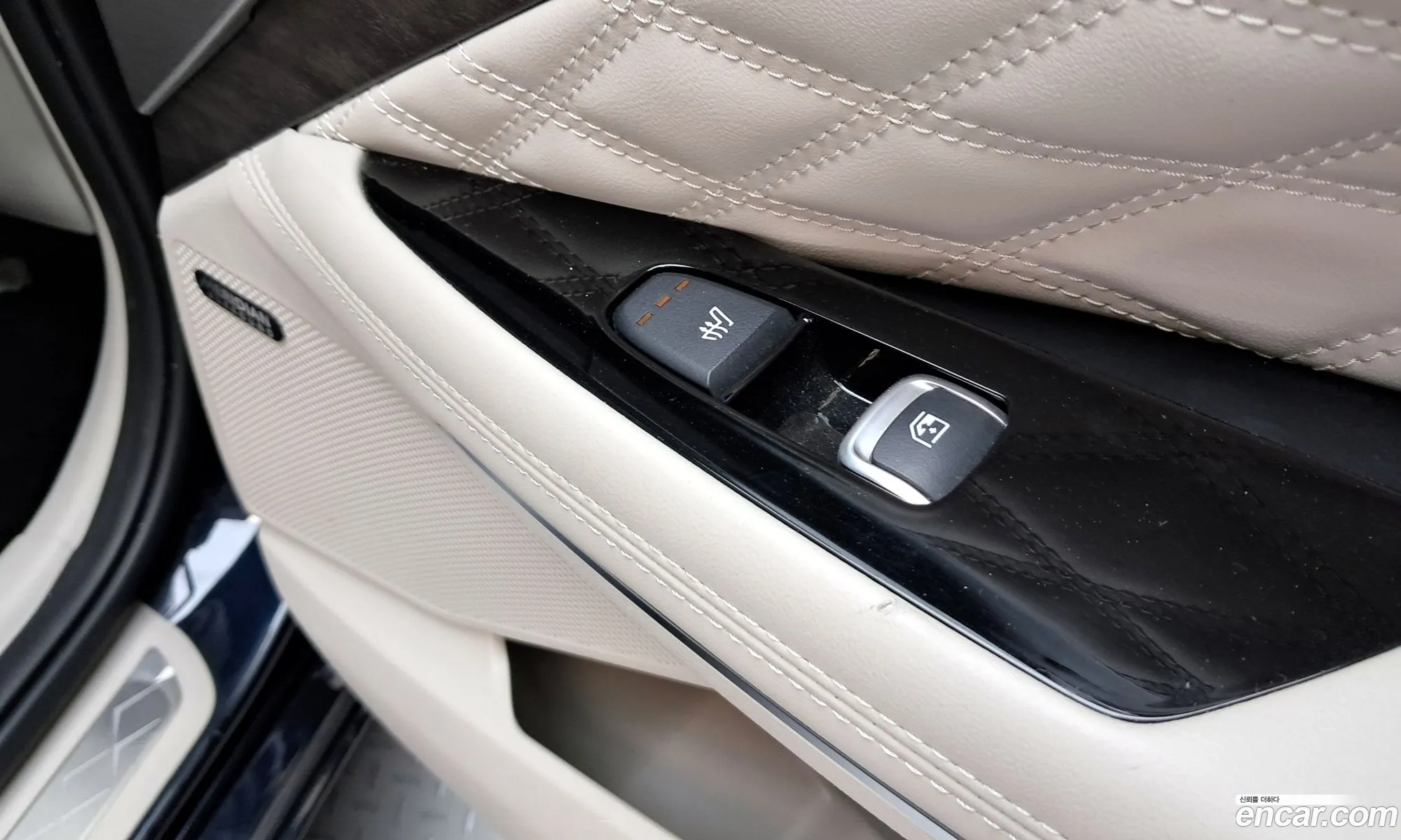 Kia K8 Hybrid 2022 — 34