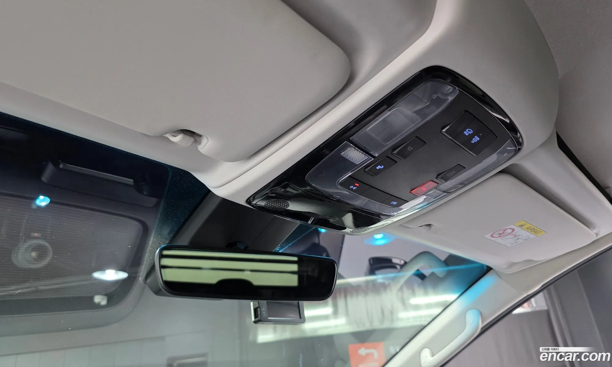 Hyundai Staria 2023 — 20