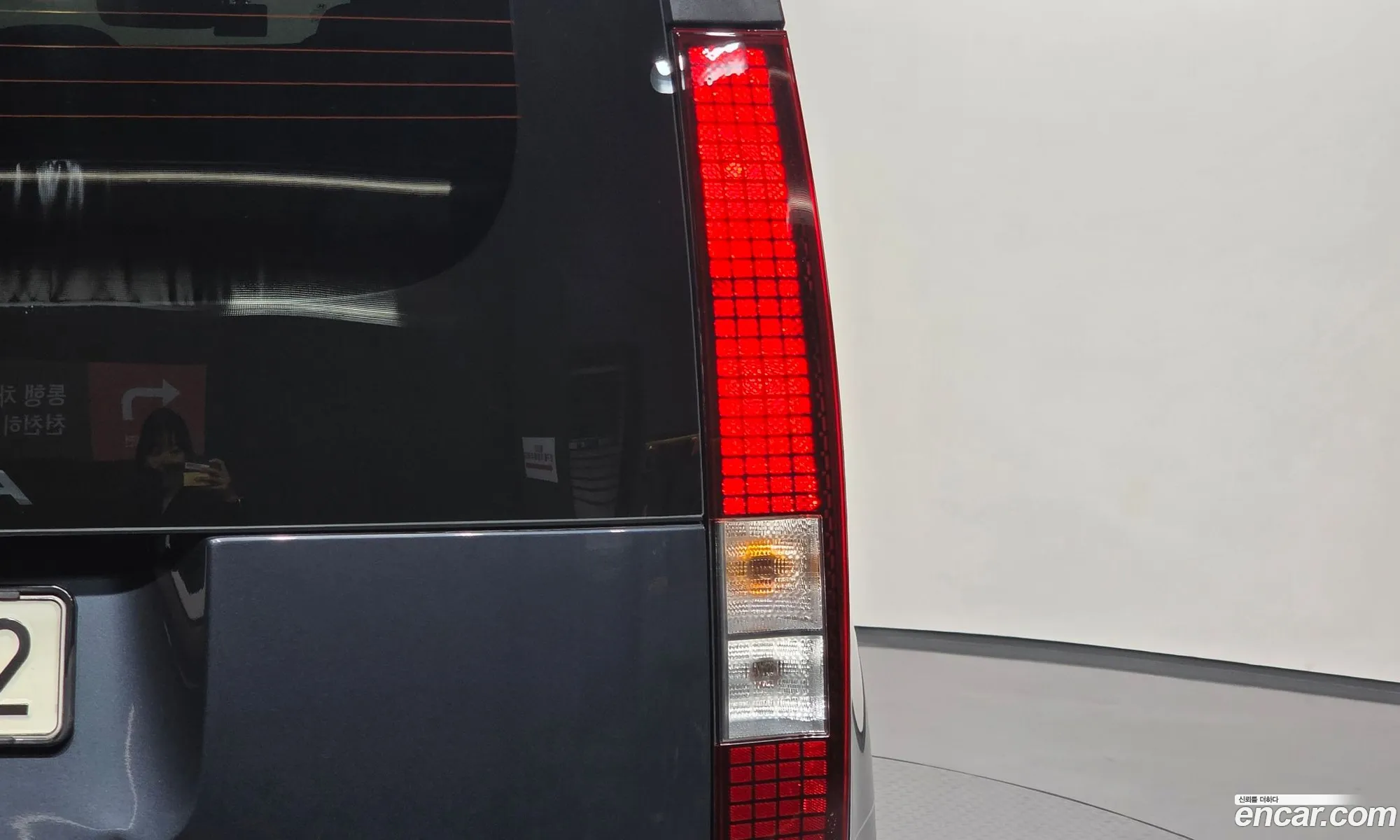 Hyundai Staria 2023 — 30