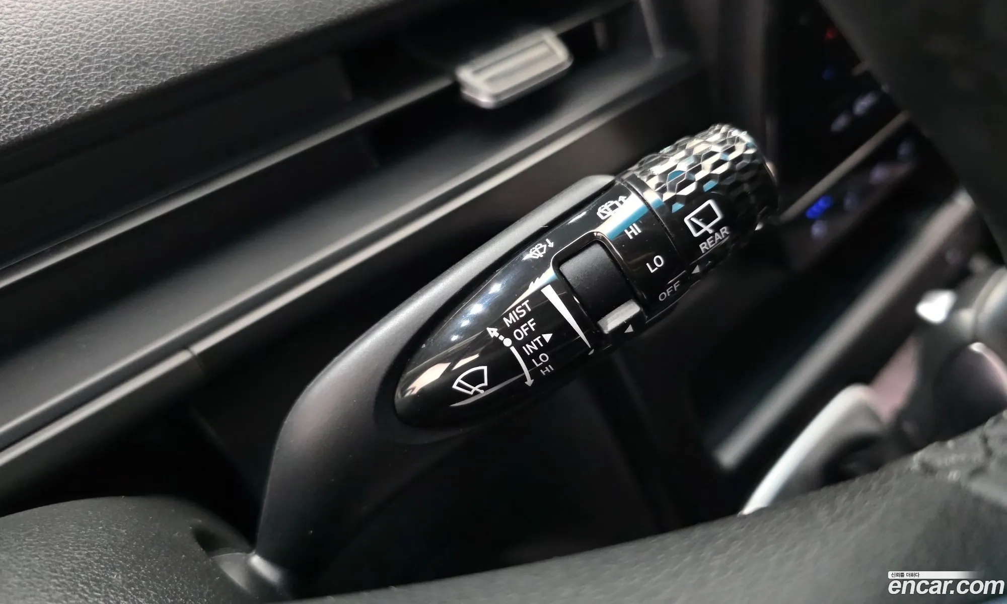 Hyundai Staria 2023 — 5