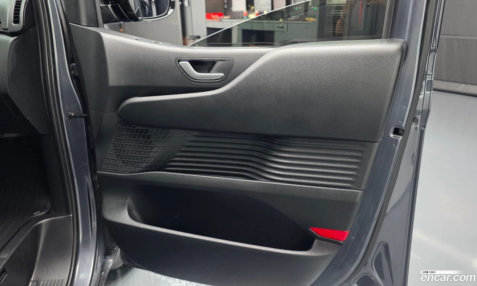 Hyundai Staria 2023 — 4