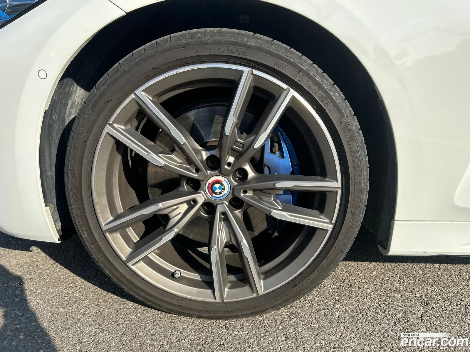 BMW 4 Series 2023 — 7