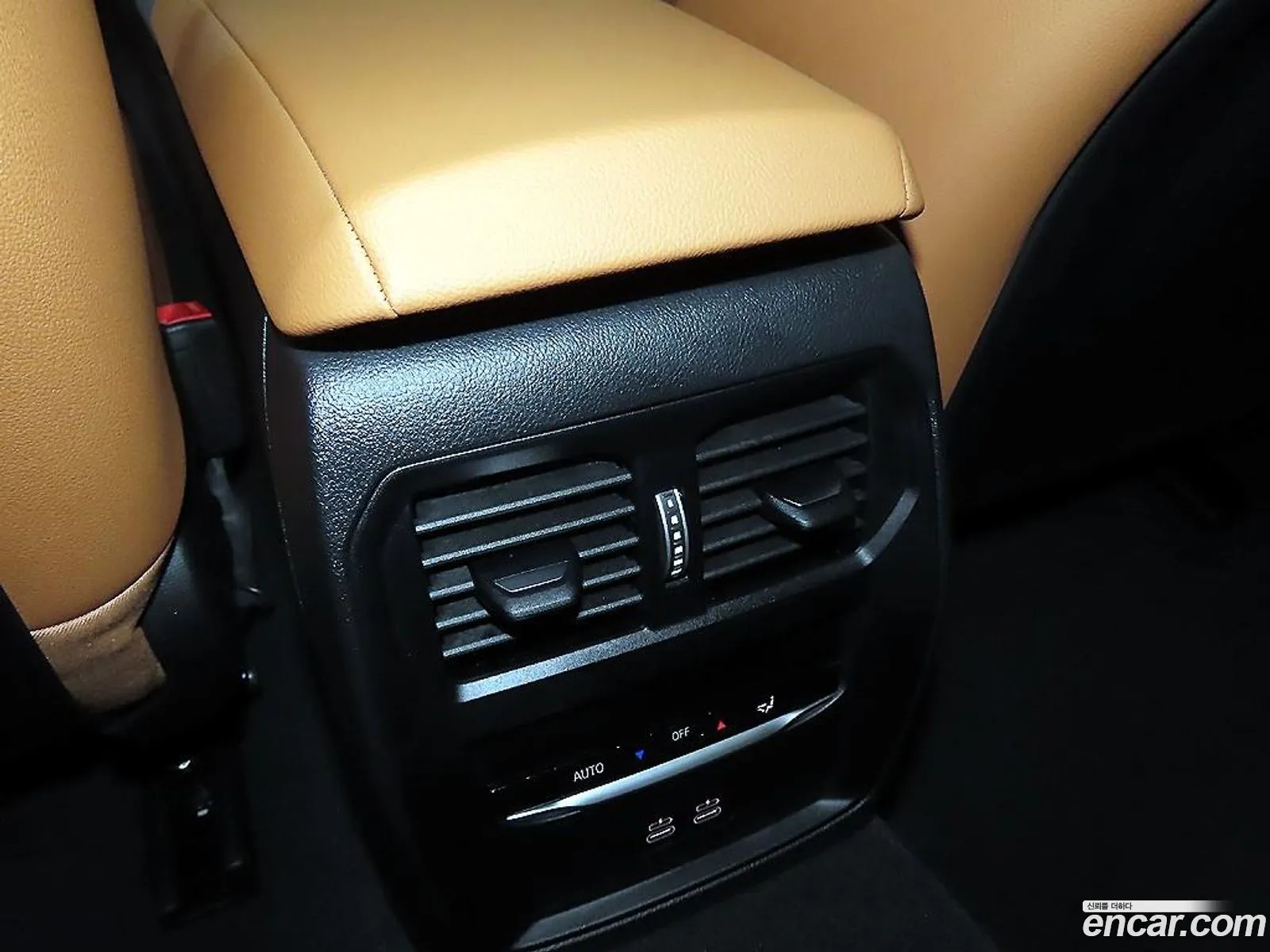 BMW 3 Series 2025 — 16