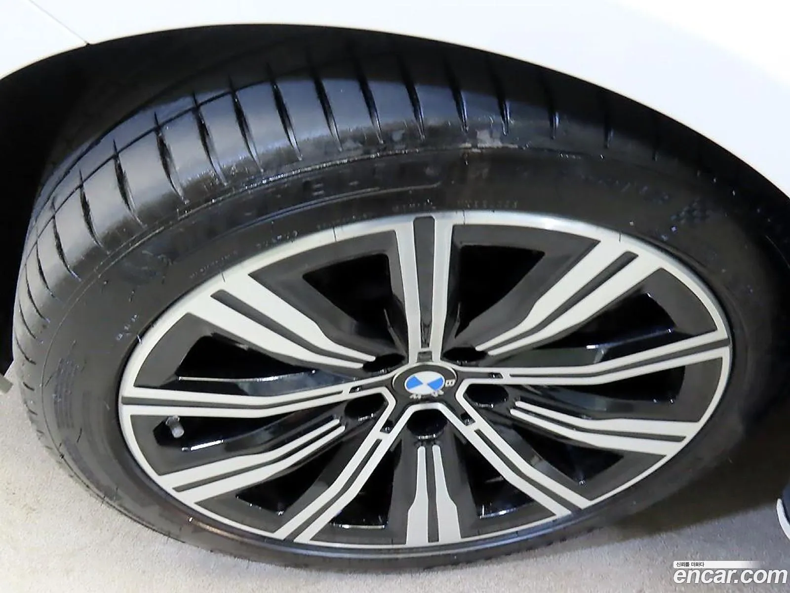 BMW 3 Series 2025 — 10