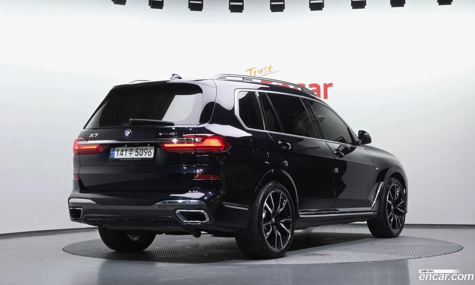 BMW X7 2021 — 19