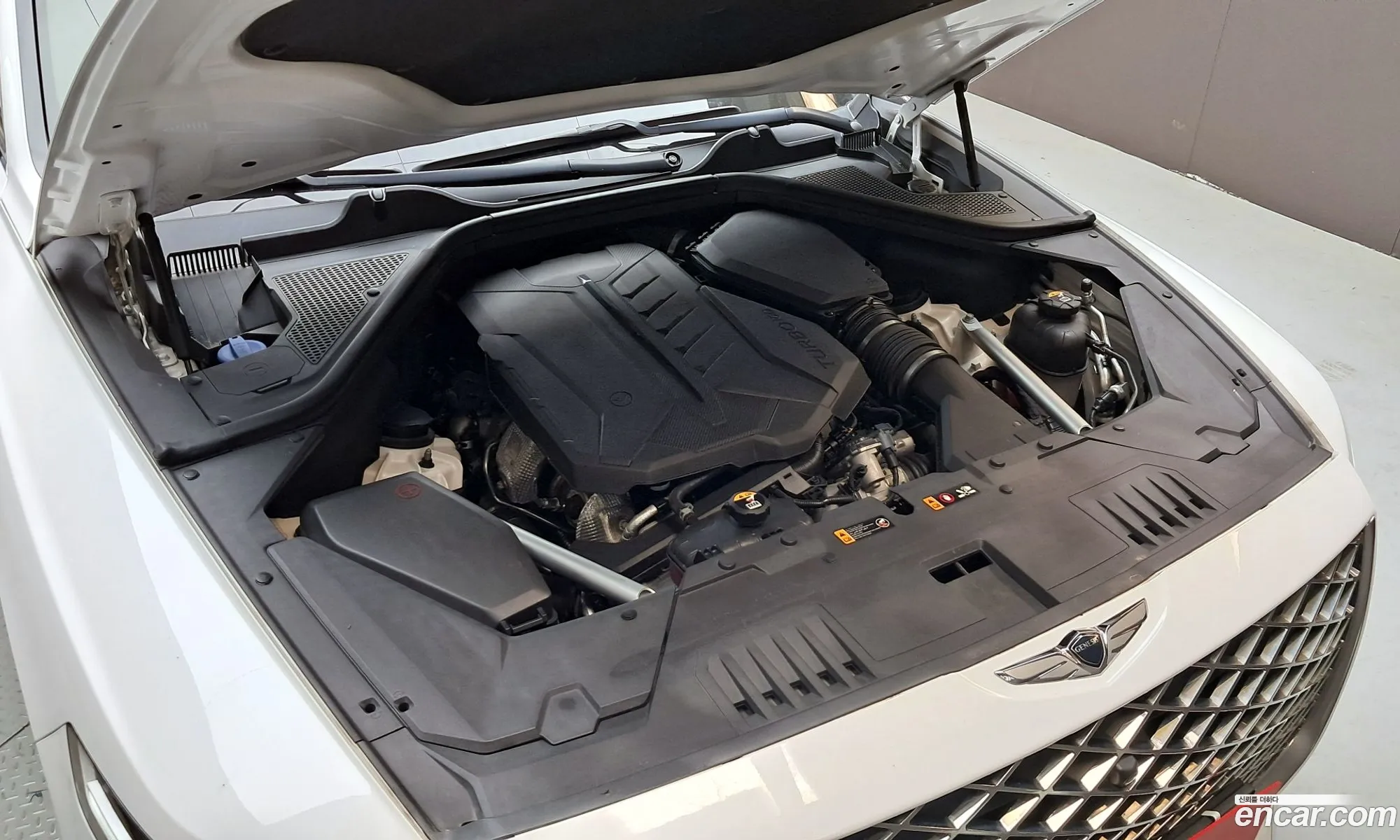 Genesis GV80 2022 — 24