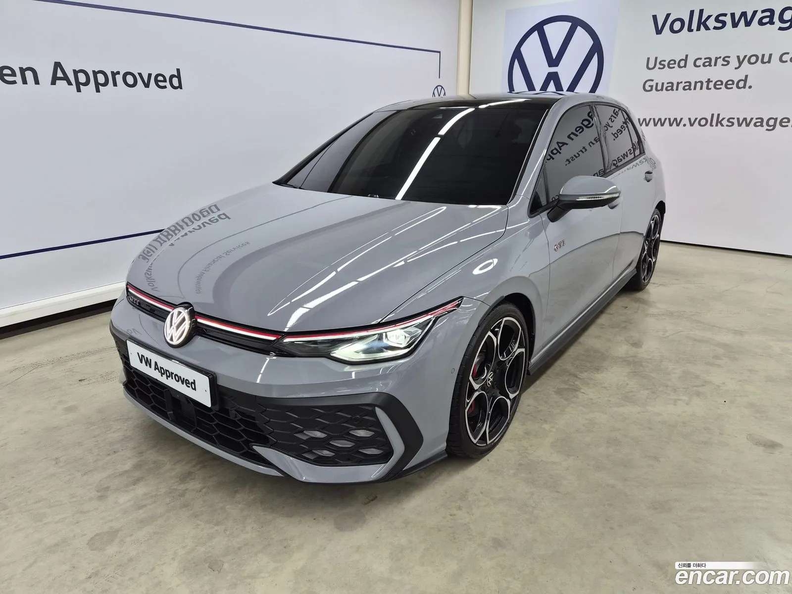 Volkswagen Golf 8th Gen 2025 — 20