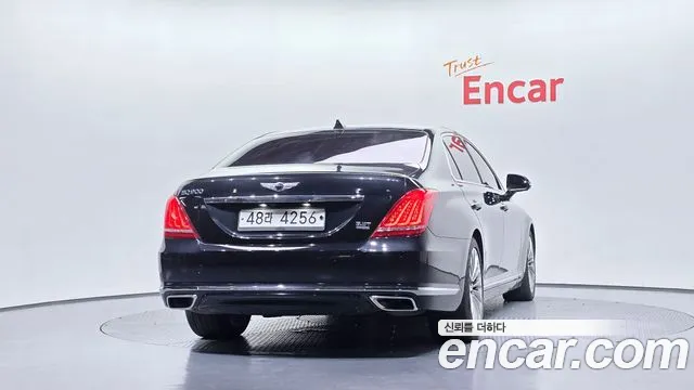 Genesis EQ900 2017 — 3