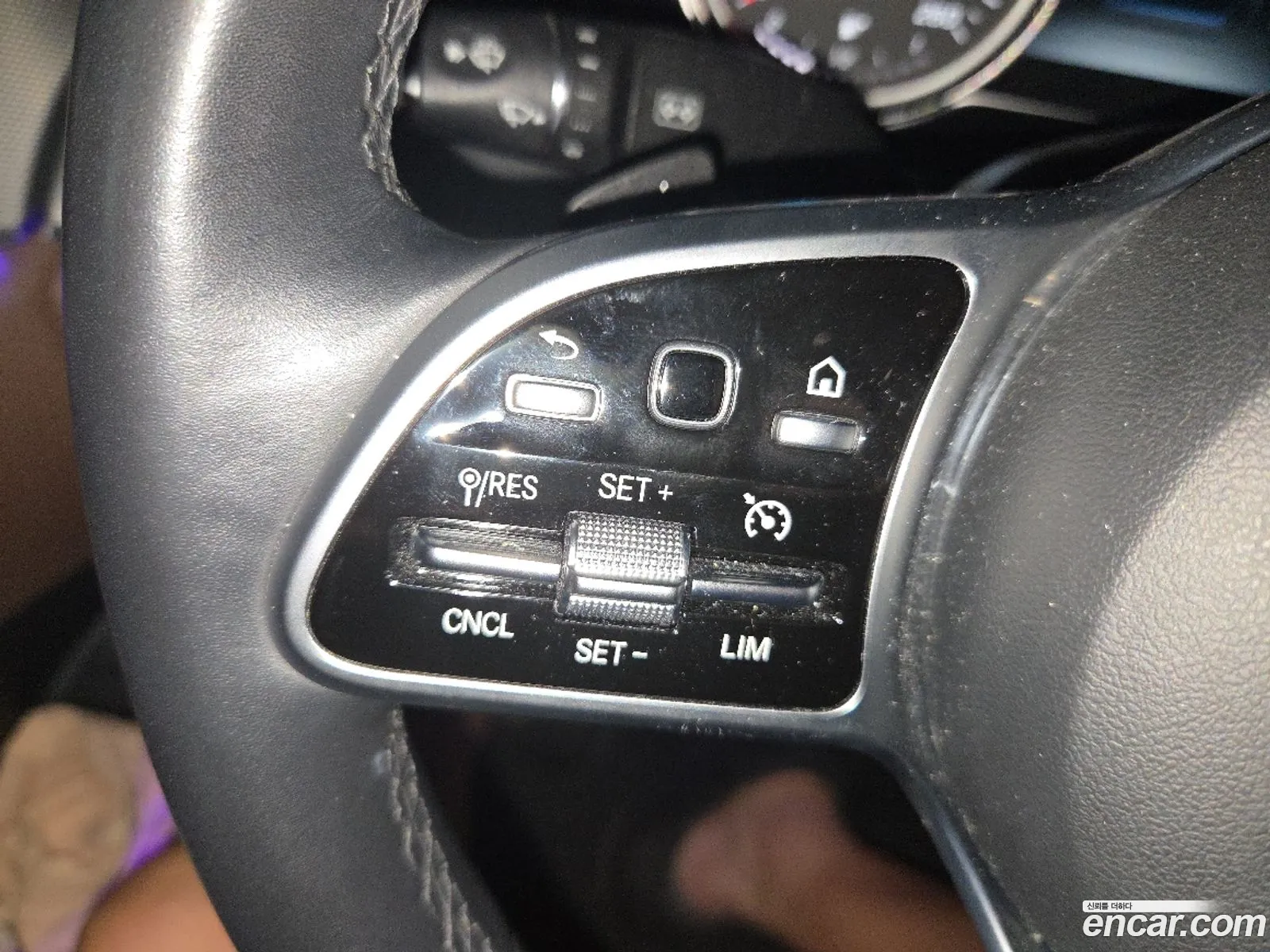 Mercedes-Benz E-Class W213 2020 — 9