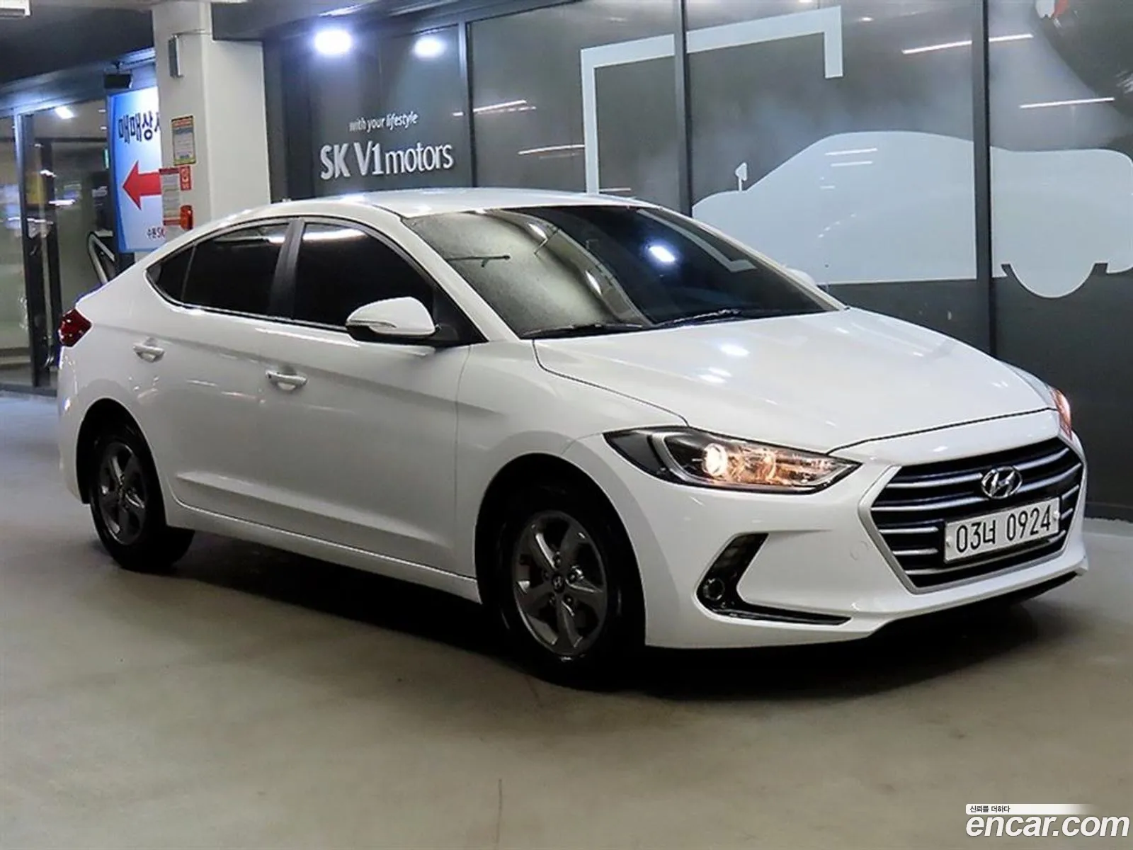 Hyundai Elantra AD 2015 — 16