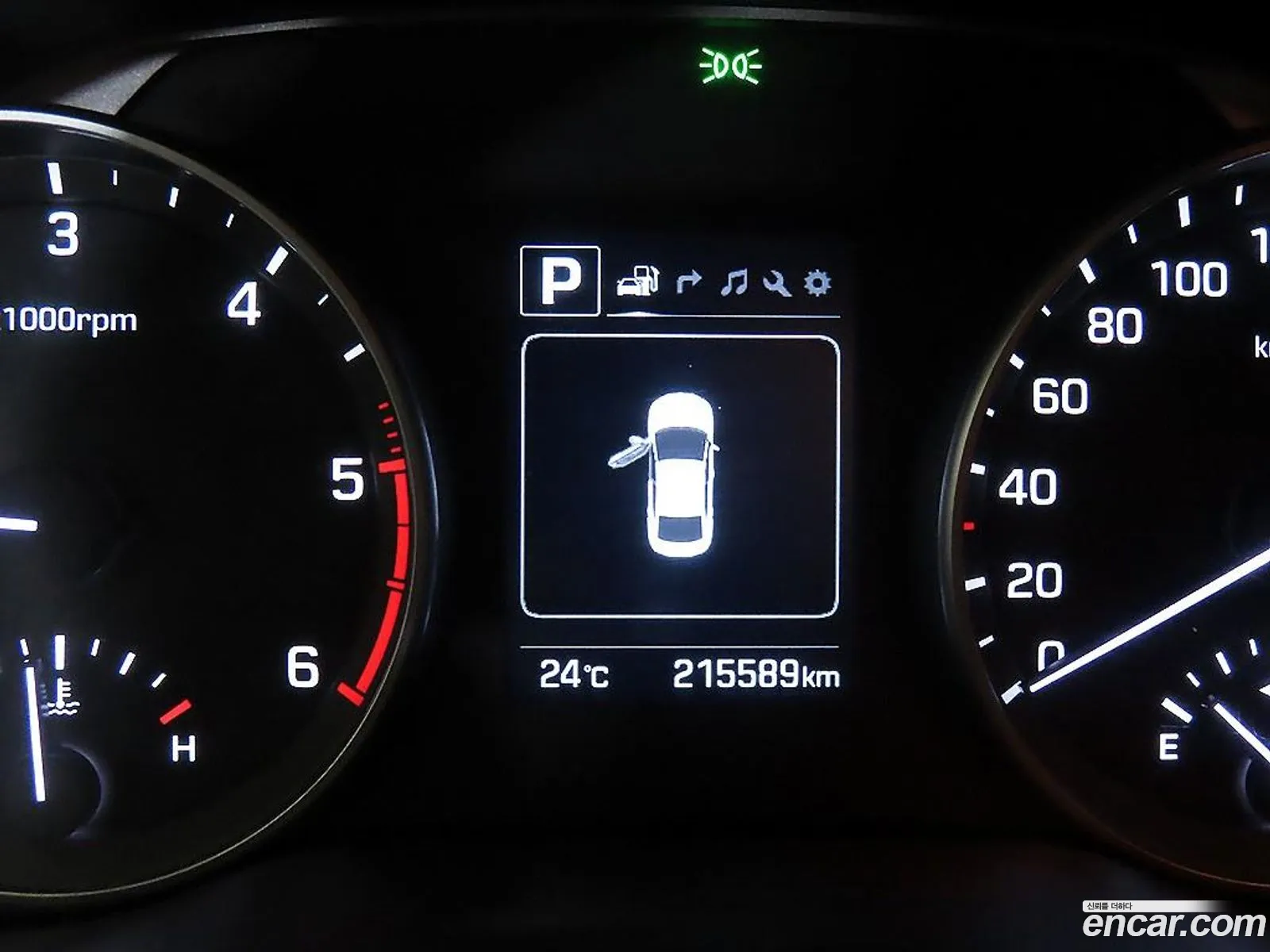 Hyundai Elantra AD 2015 — 4