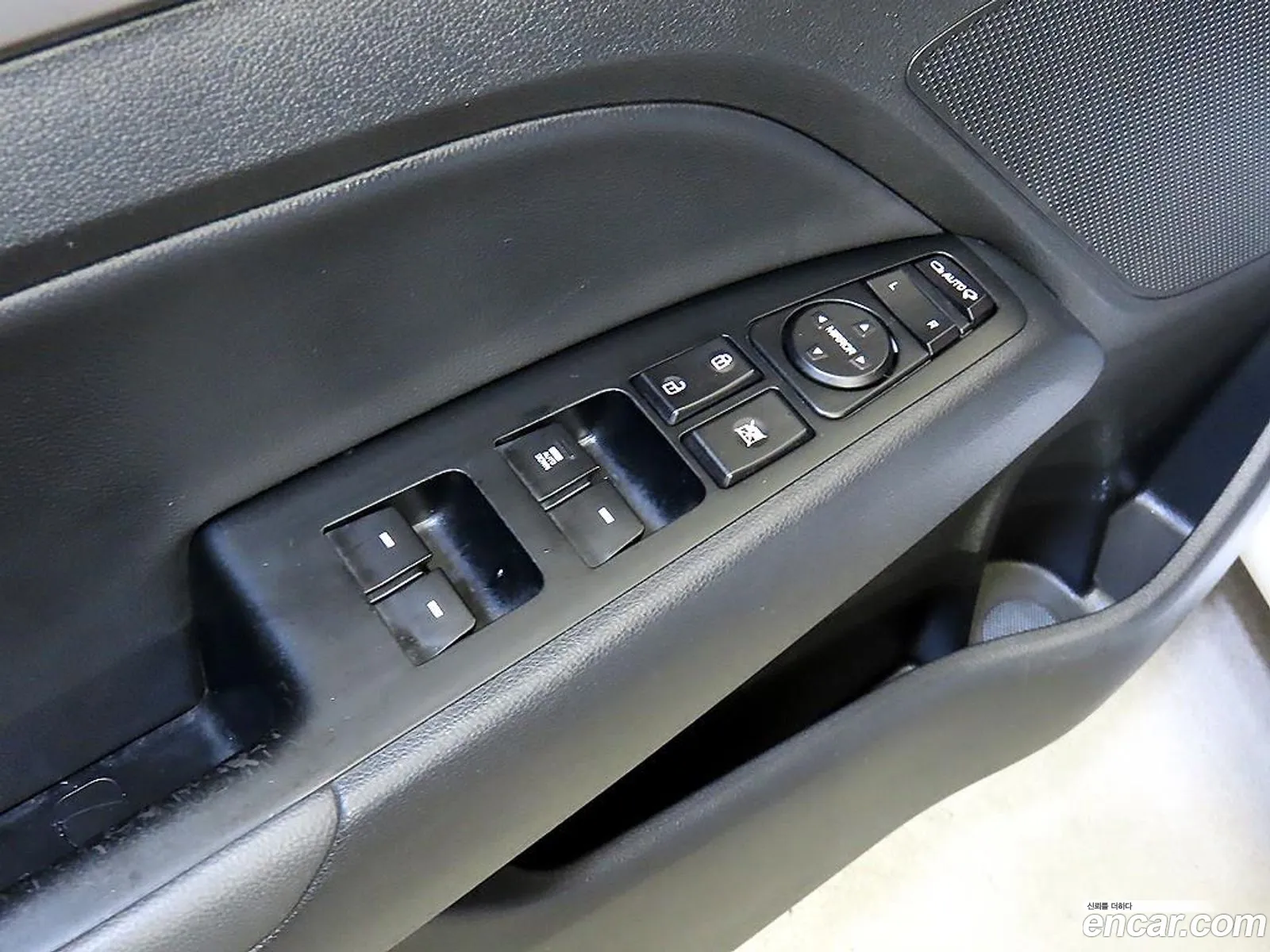 Hyundai Elantra AD 2015 — 9
