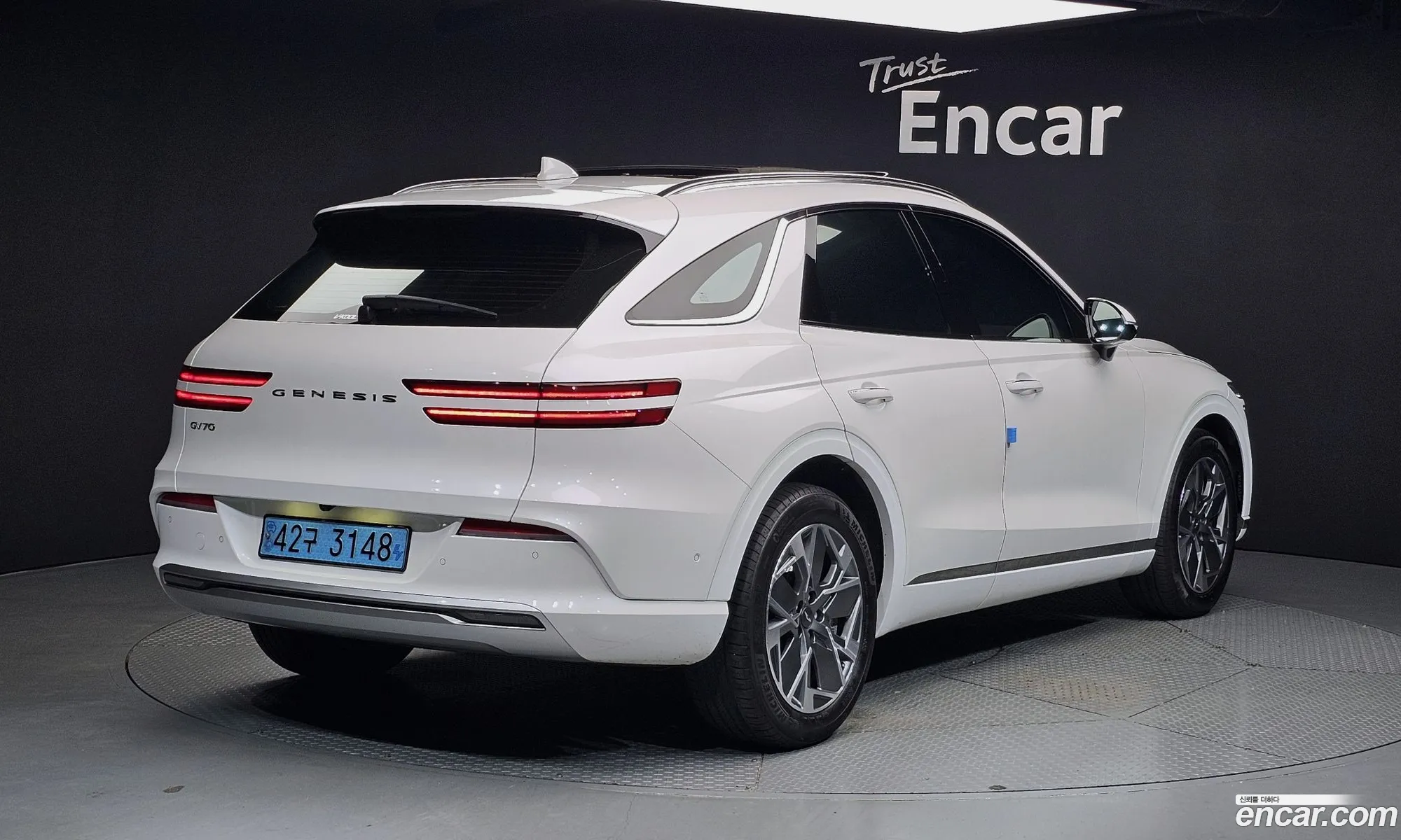 Genesis Electrified GV70 2022 — 14