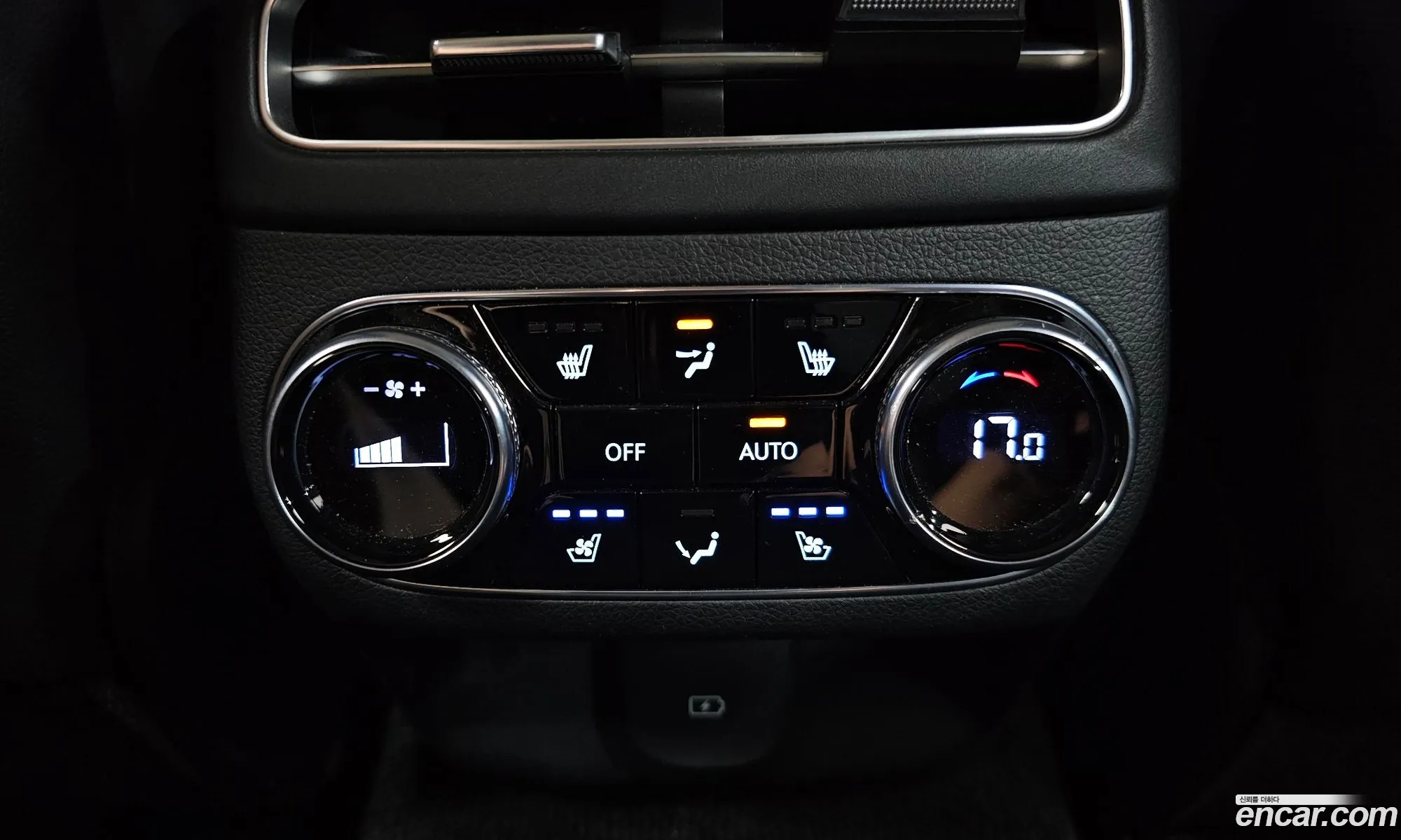 Genesis Electrified GV70 2022 — 11