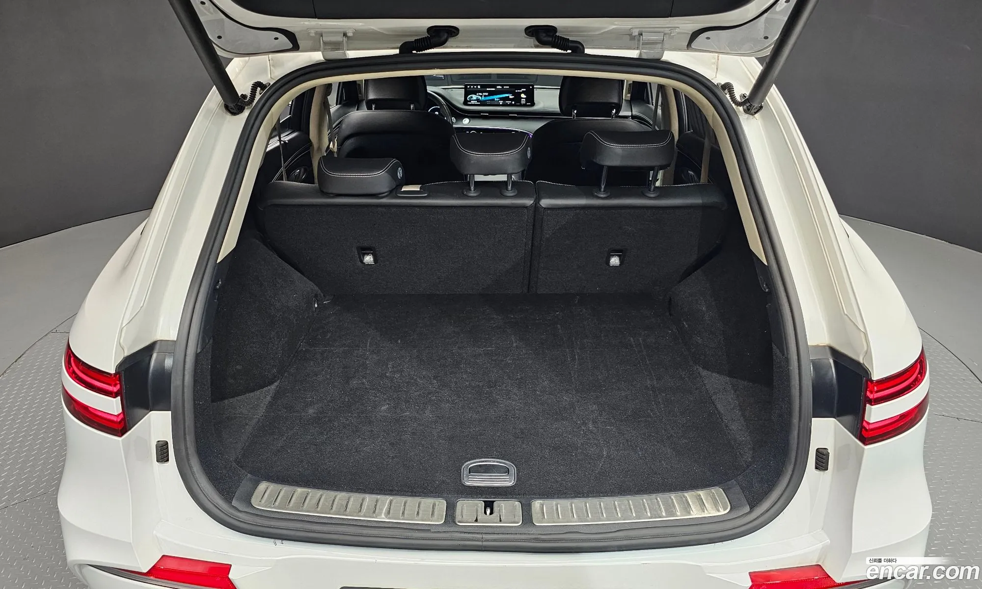 Genesis Electrified GV70 2022 — 20