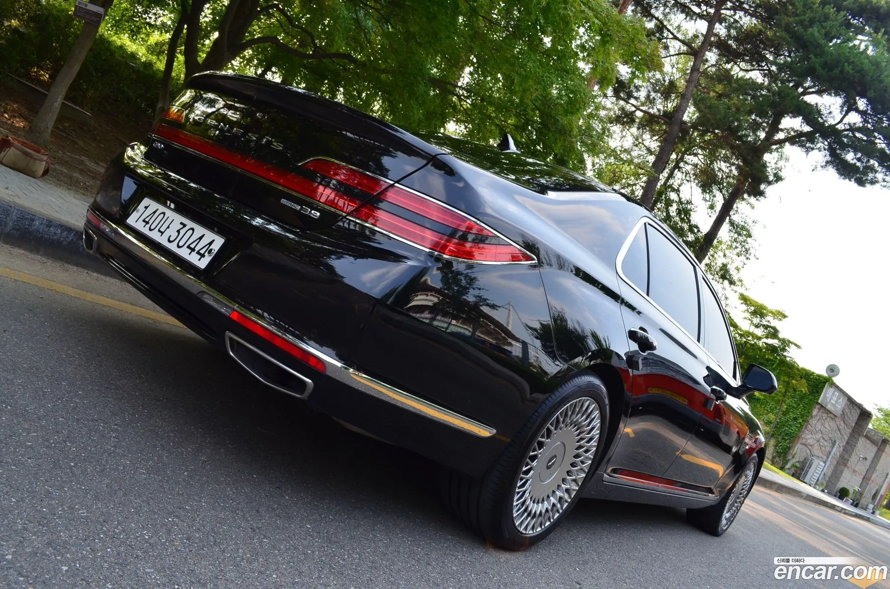 Genesis G90 2019 — 14
