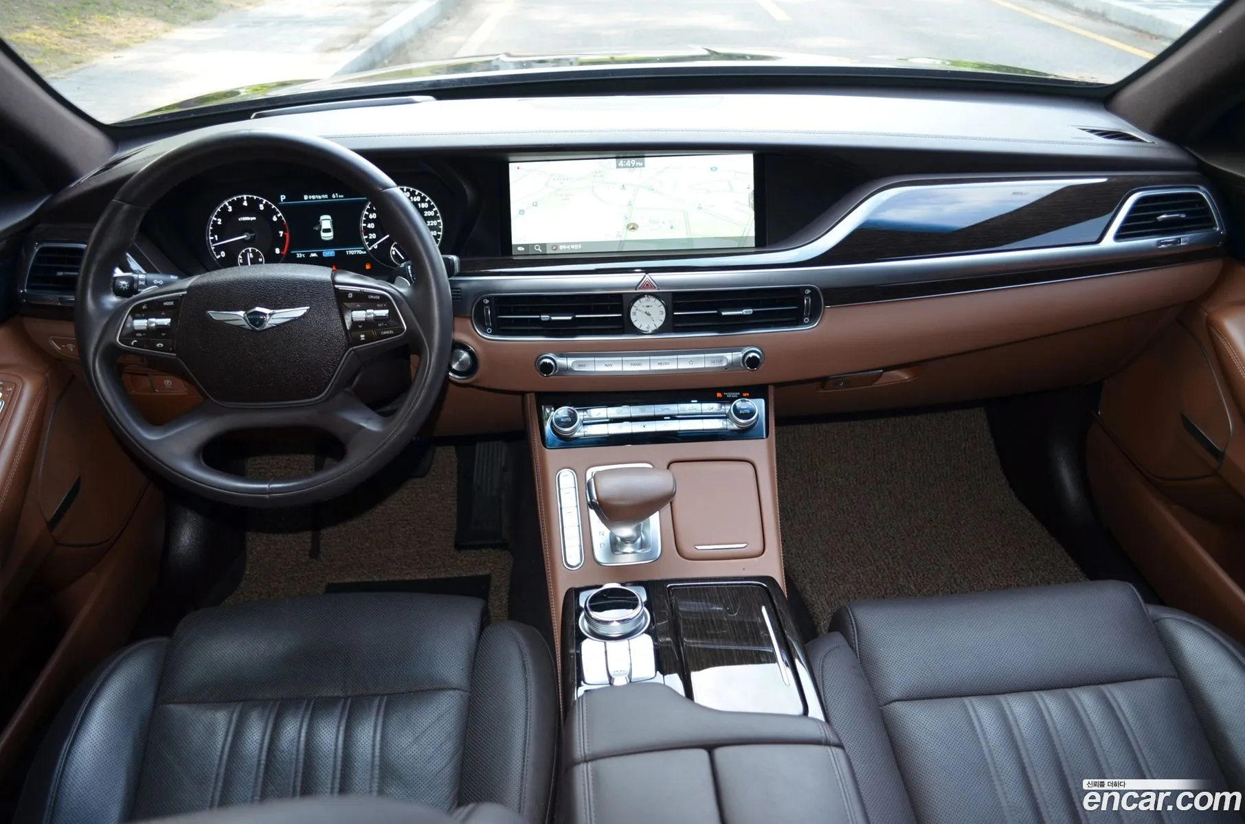 Genesis G90 2019 — 13