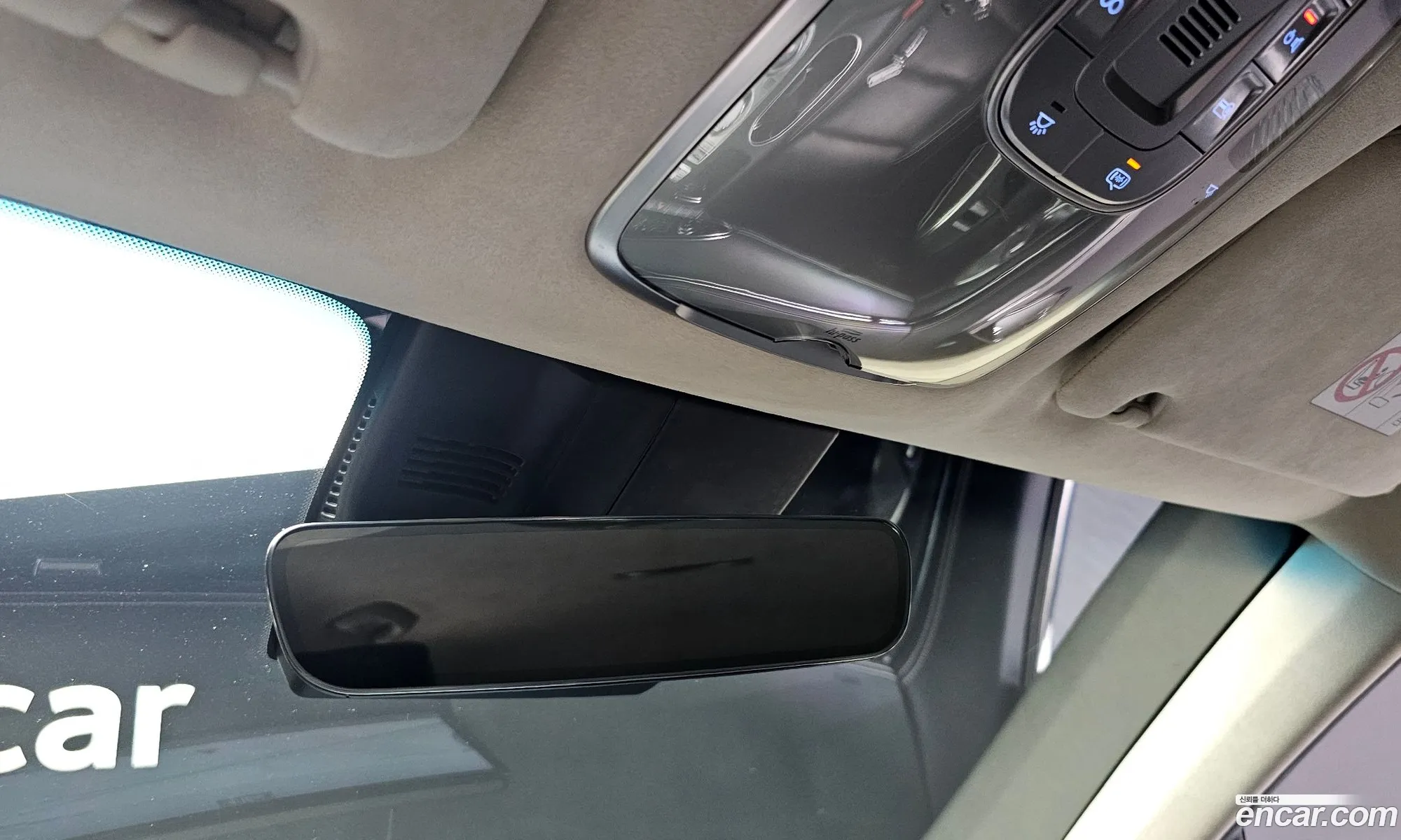 Genesis Electrified GV70 2022 — 15