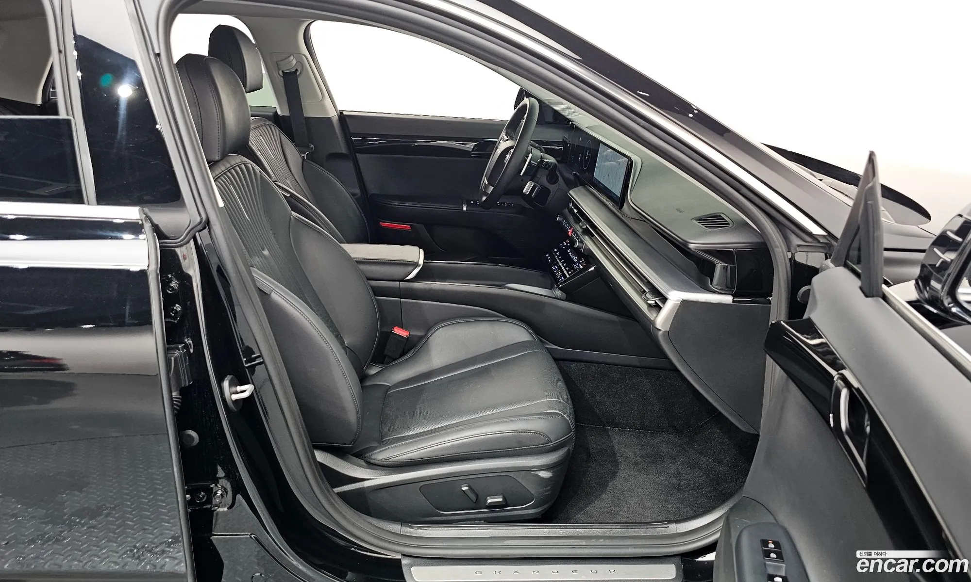 Hyundai Grandeur 2023 — 9