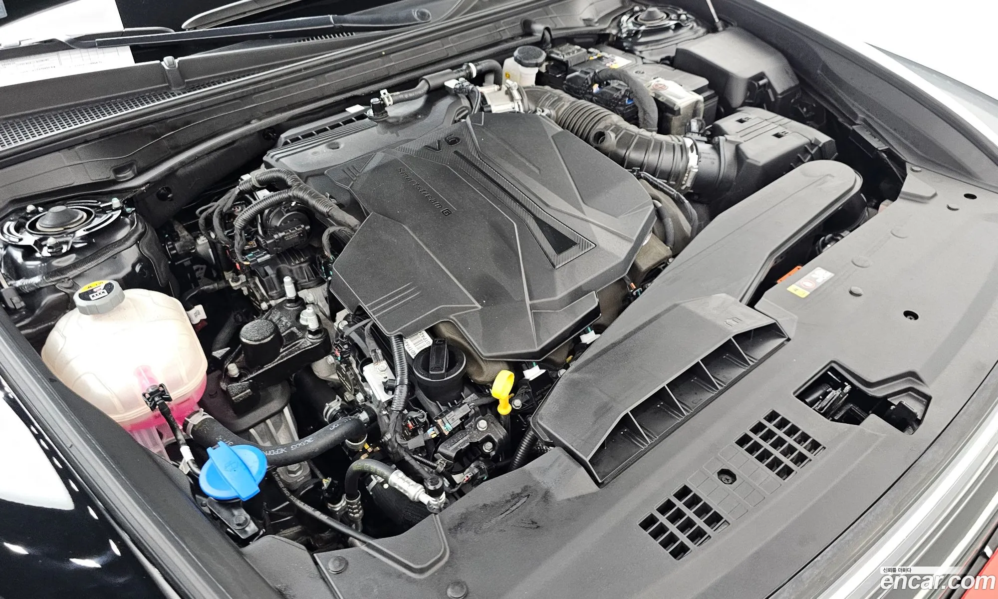 Hyundai Grandeur 2023 — 18