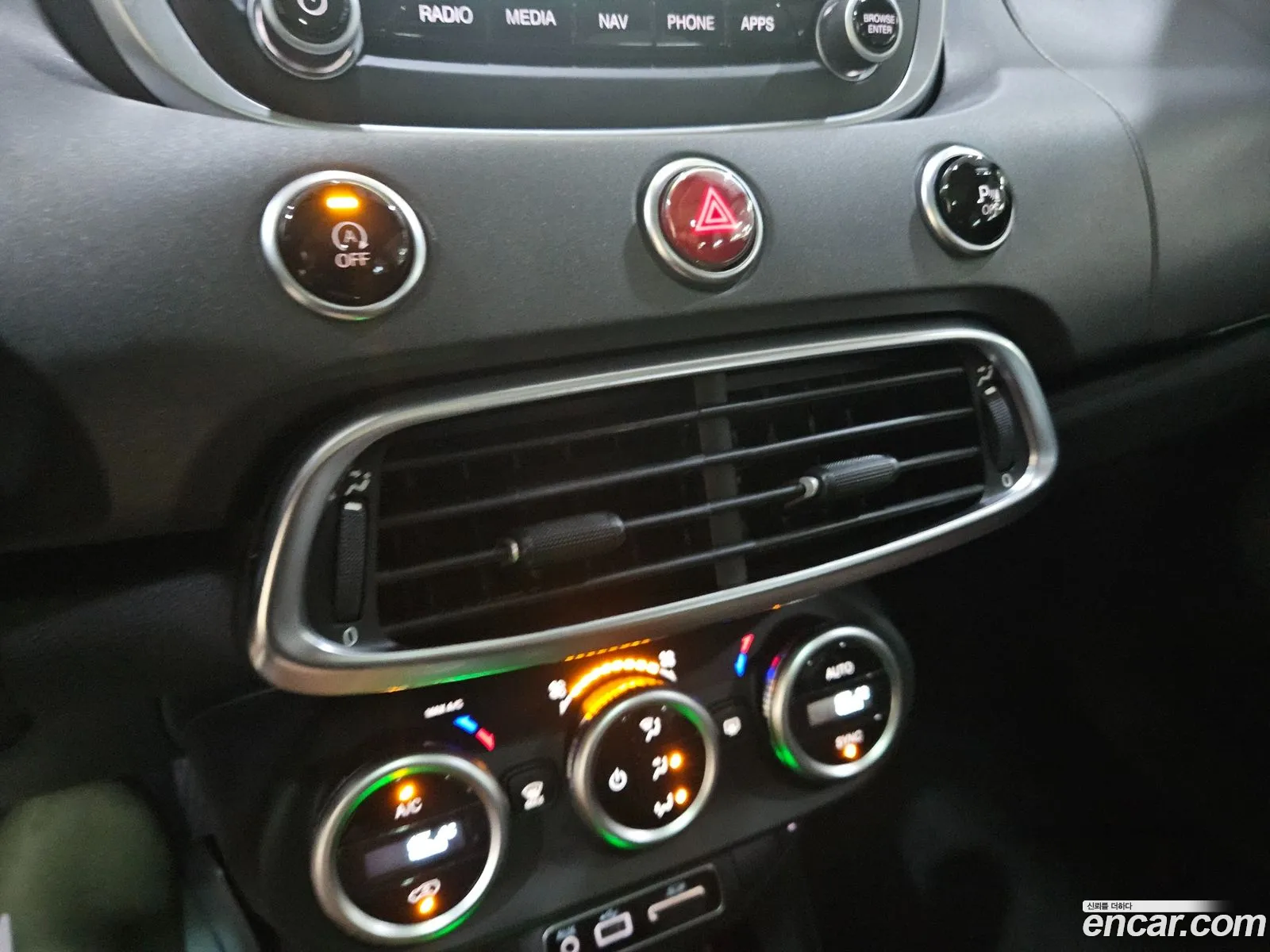 Fiat 500X 2016 — 19