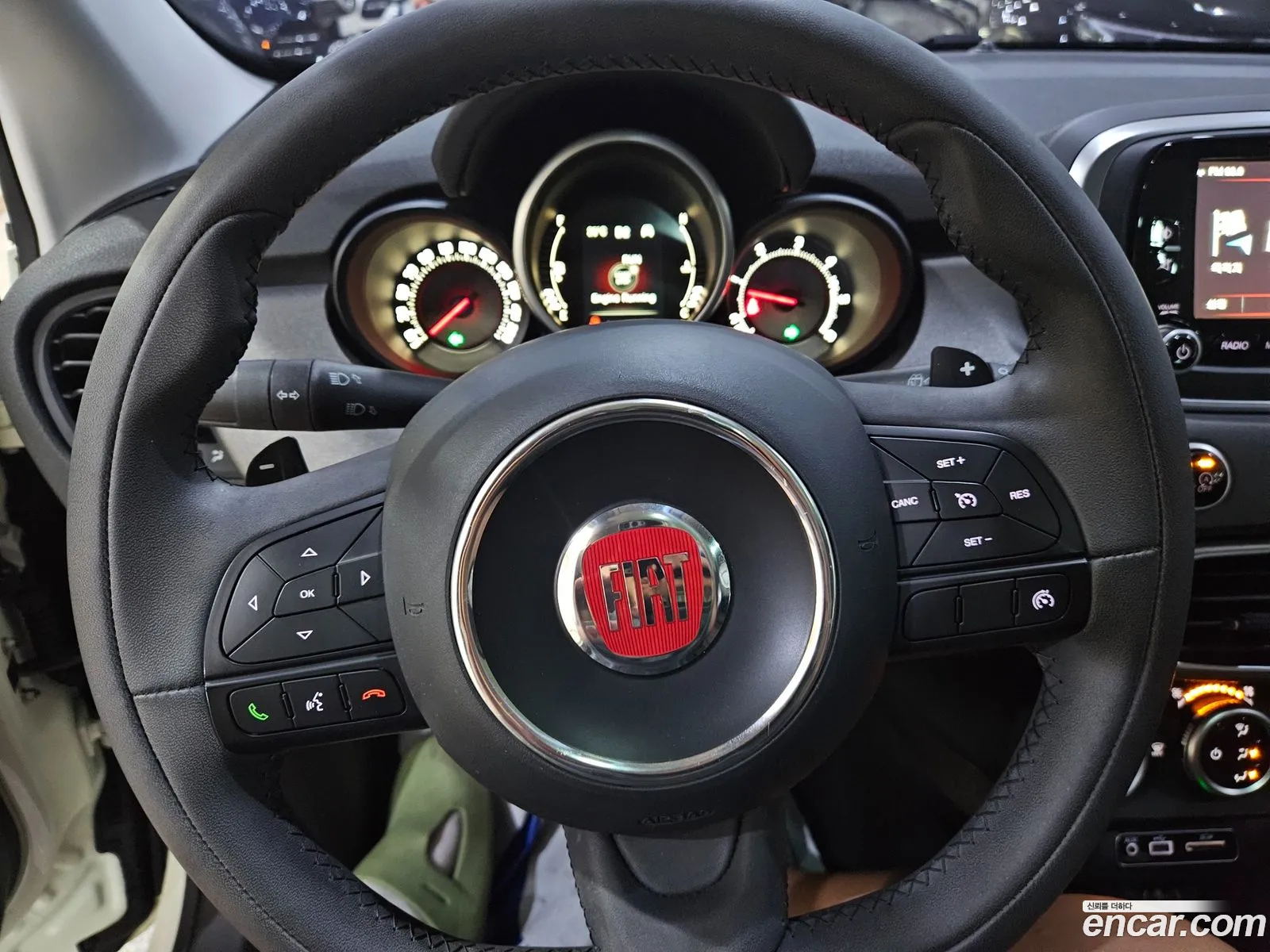 Fiat 500X 2016 — 12