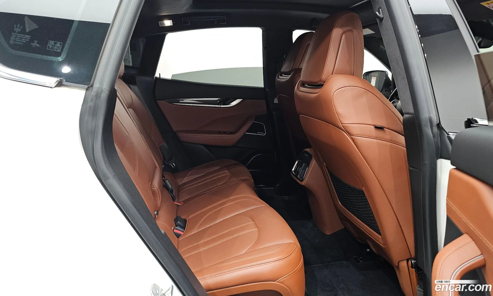Maserati Levante 2017 ZN661XUG0HX243784 — 11