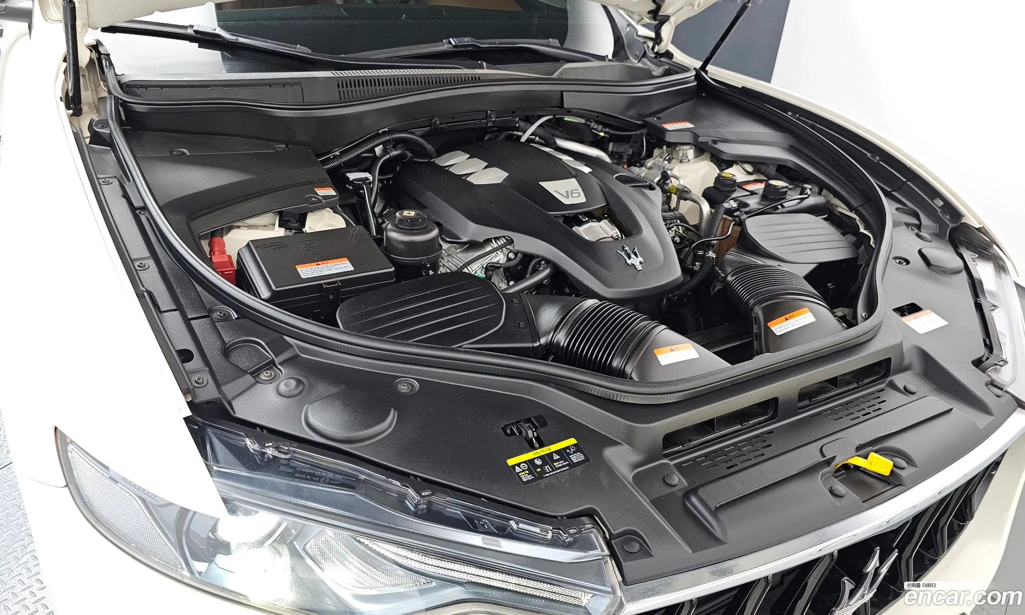 Maserati Levante 2017 ZN661XUG0HX243784 — 15