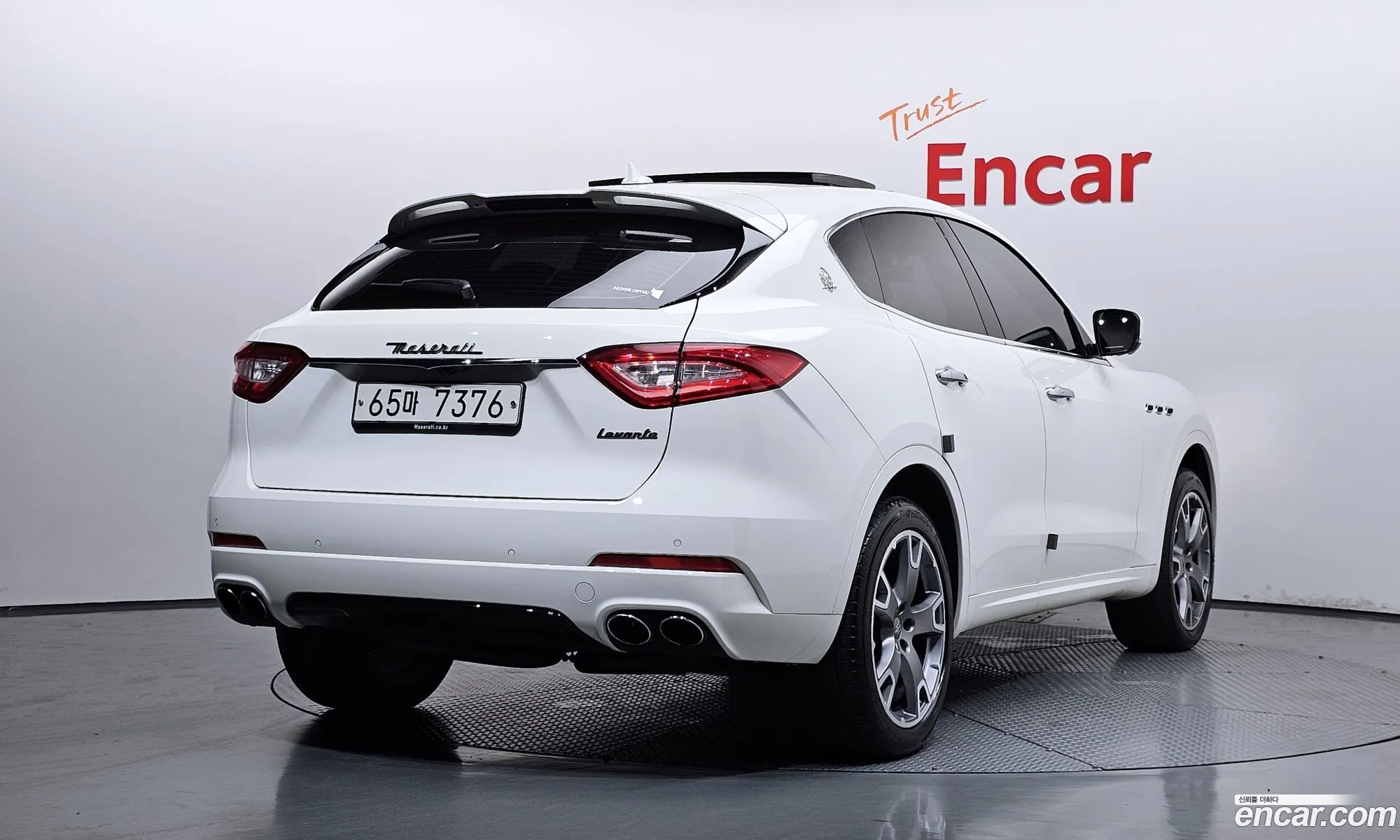 Maserati Levante 2017 ZN661XUG0HX243784 — 2