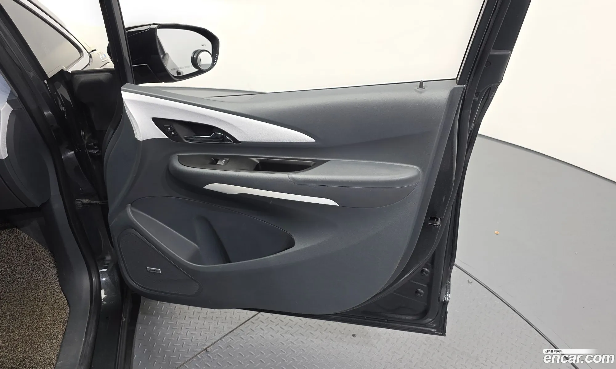 Chevrolet (GM Daewoo) Bolt EV 2019 — 31