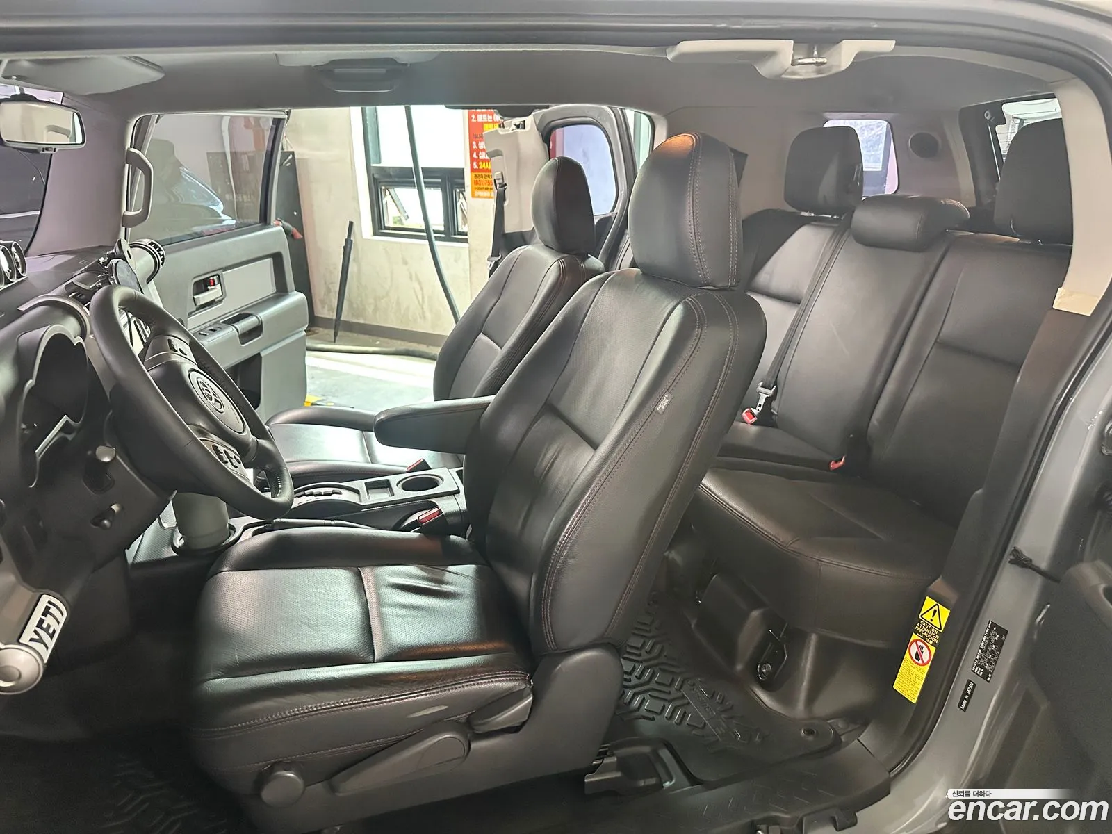 Toyota FJ Cruiser 2014 — 2
