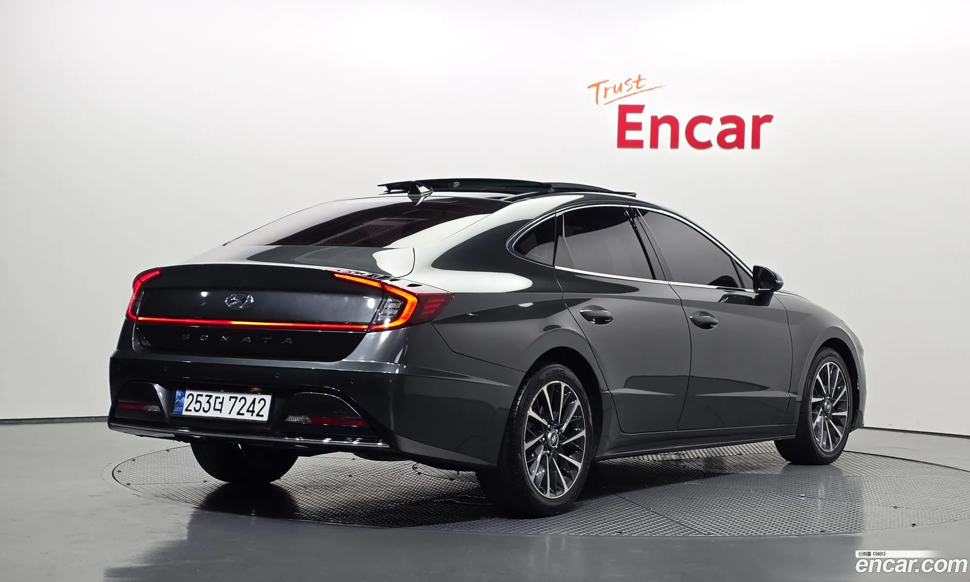 Hyundai Sonata 2019 — 16