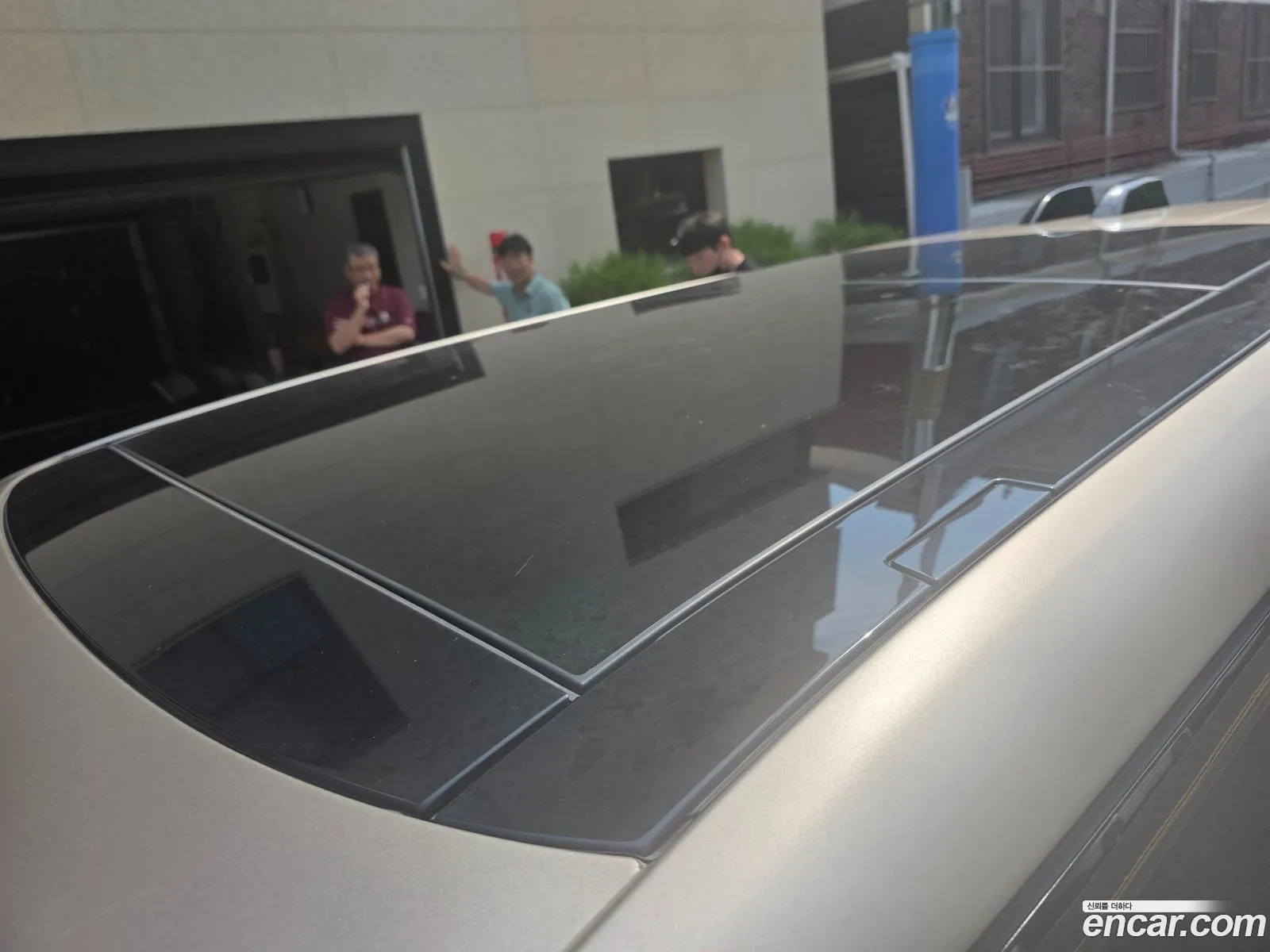 Land Rover Range Rover 2023 — 14