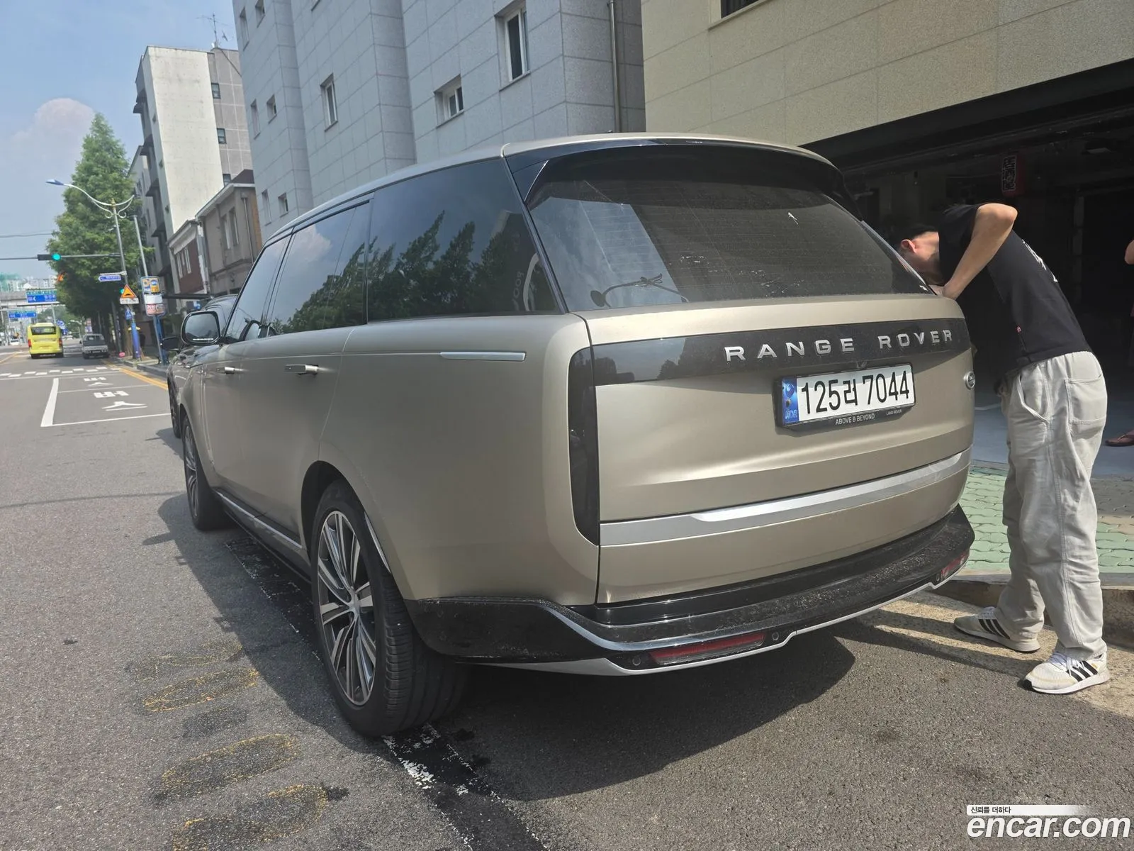 Land Rover Range Rover 2023 — 4
