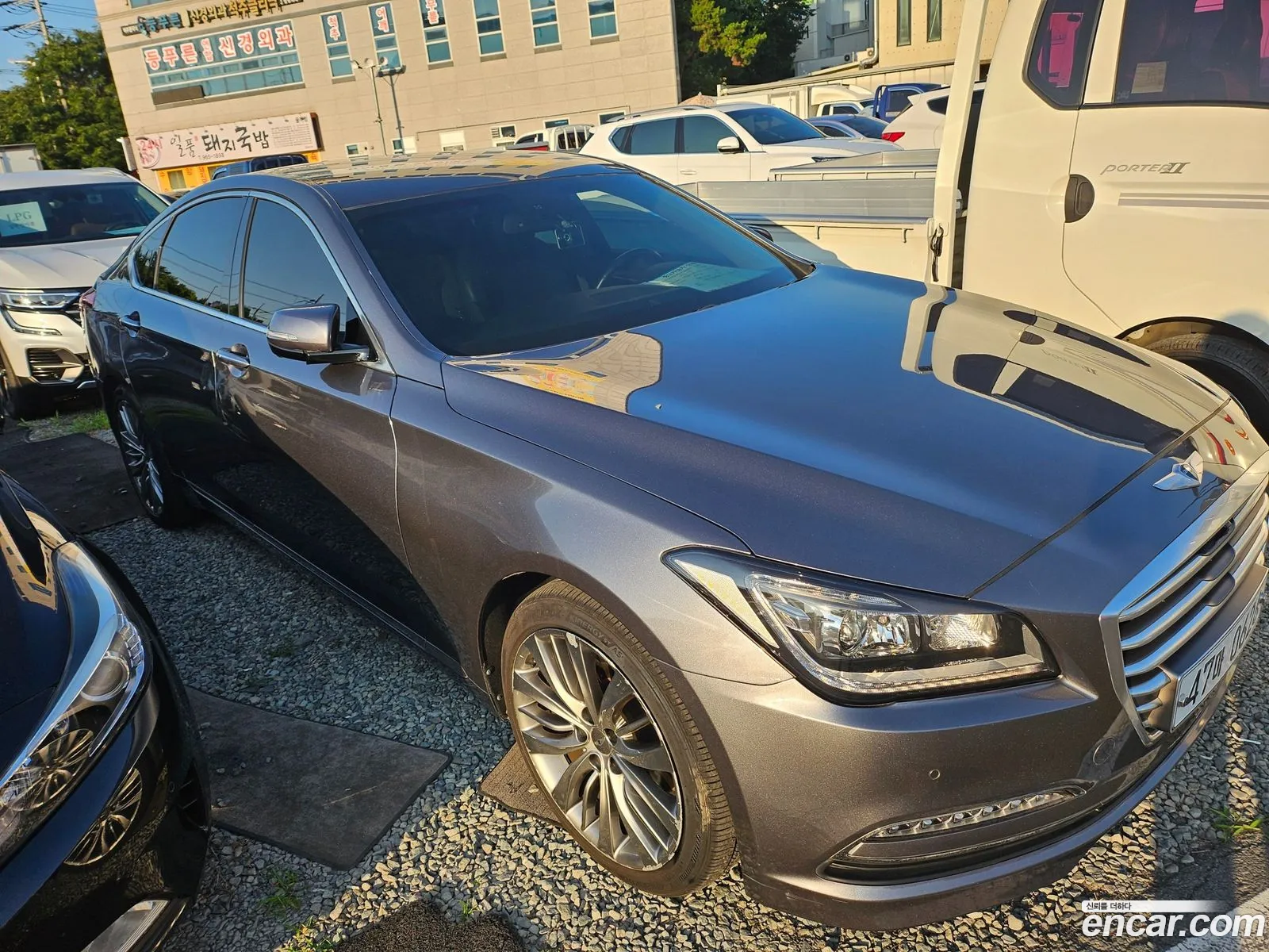 Hyundai Genesis DH 2016 — 6