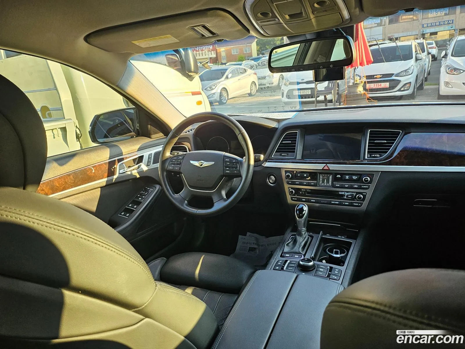 Hyundai Genesis DH 2016 — 4