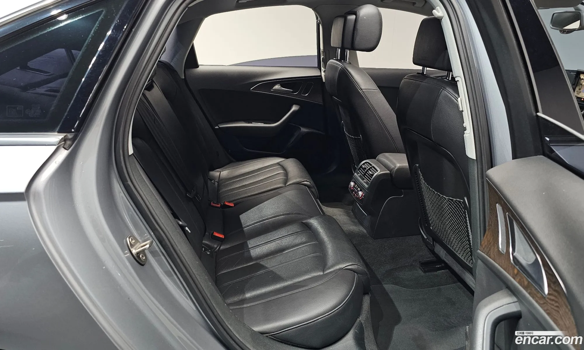 Audi A6 2015 — 24