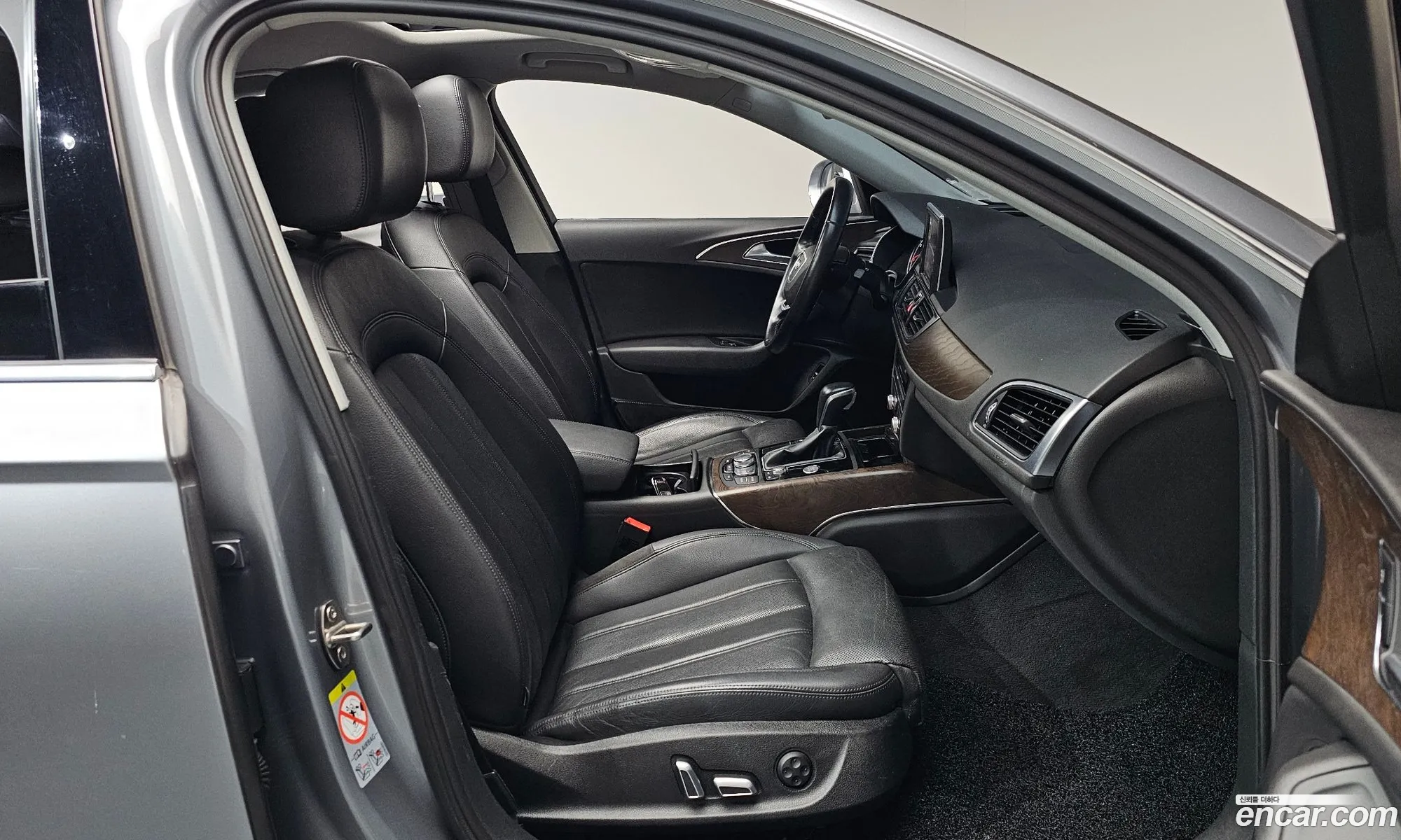 Audi A6 2015 — 11