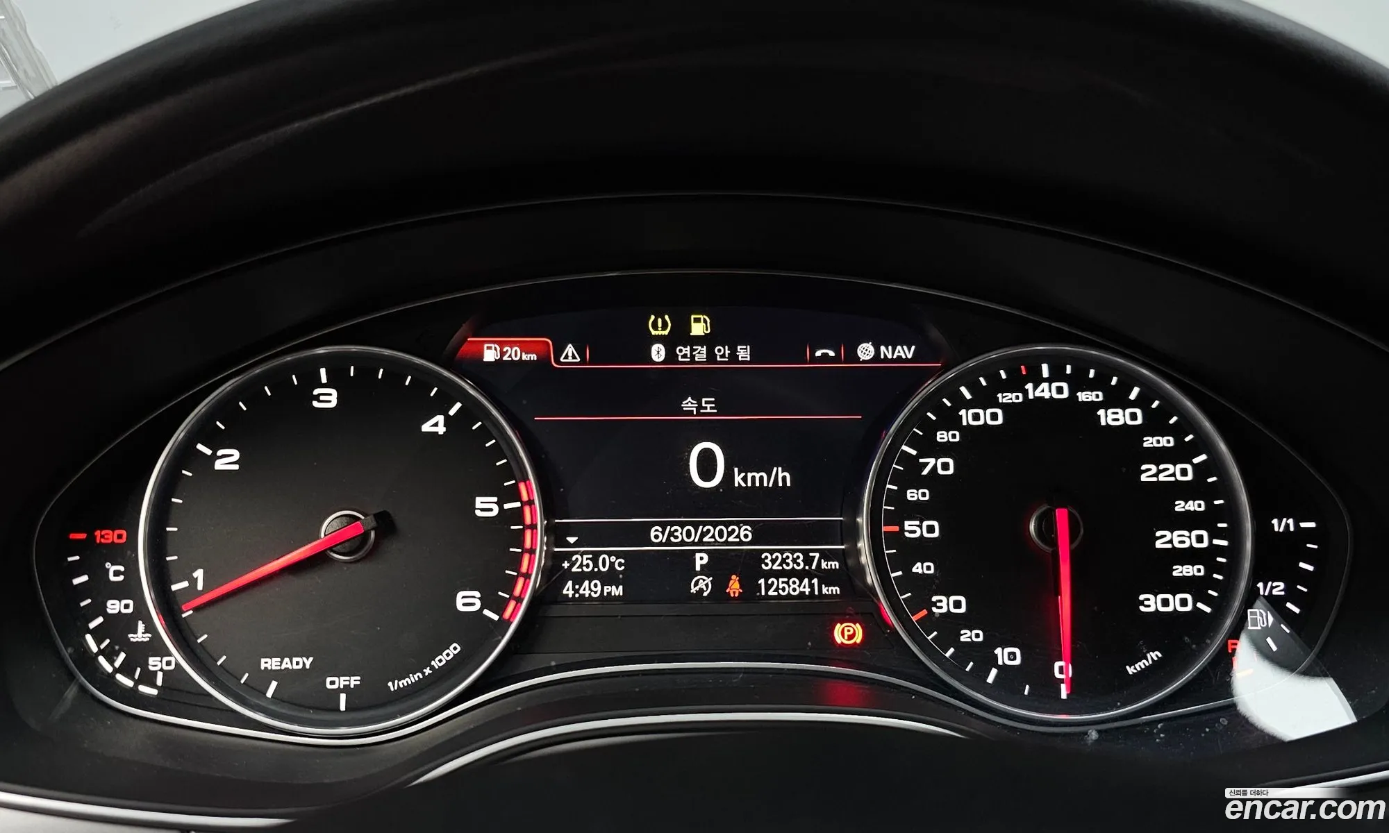 Audi A6 2015 — 25