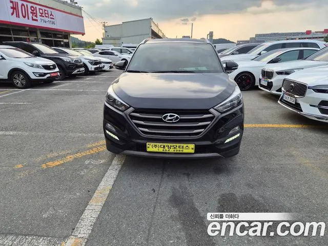 Hyundai Tucson 2016 — 2