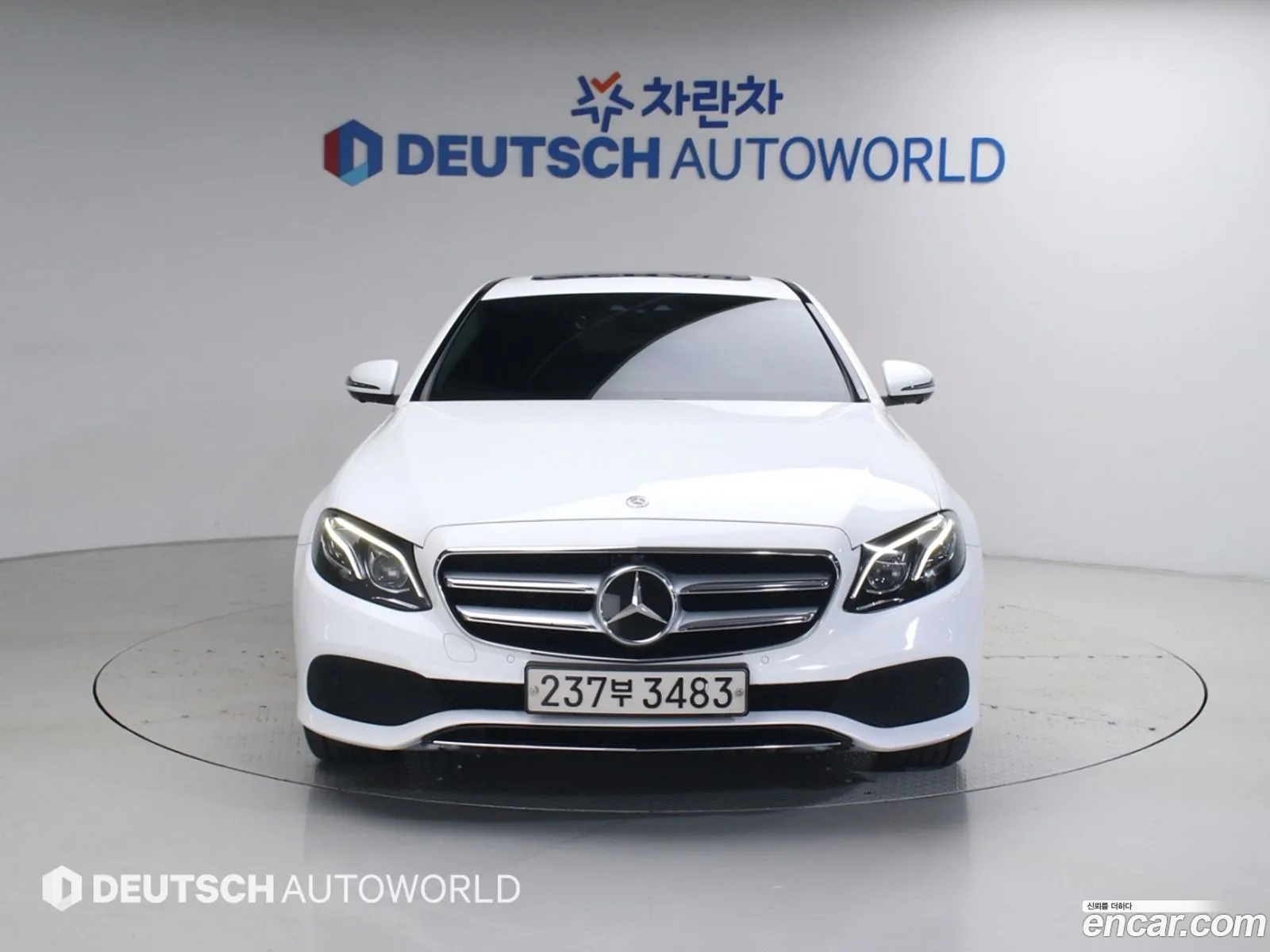 Mercedes-Benz E-Class W213 2020 — 17