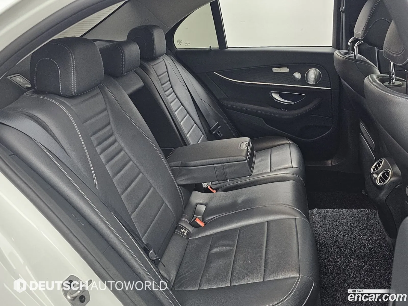 Mercedes-Benz E-Class W213 2020 — 10