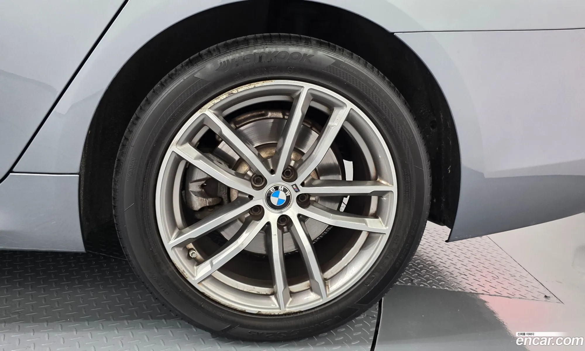 BMW 5 Series 2017 WBAJC3106HG993015 — 3