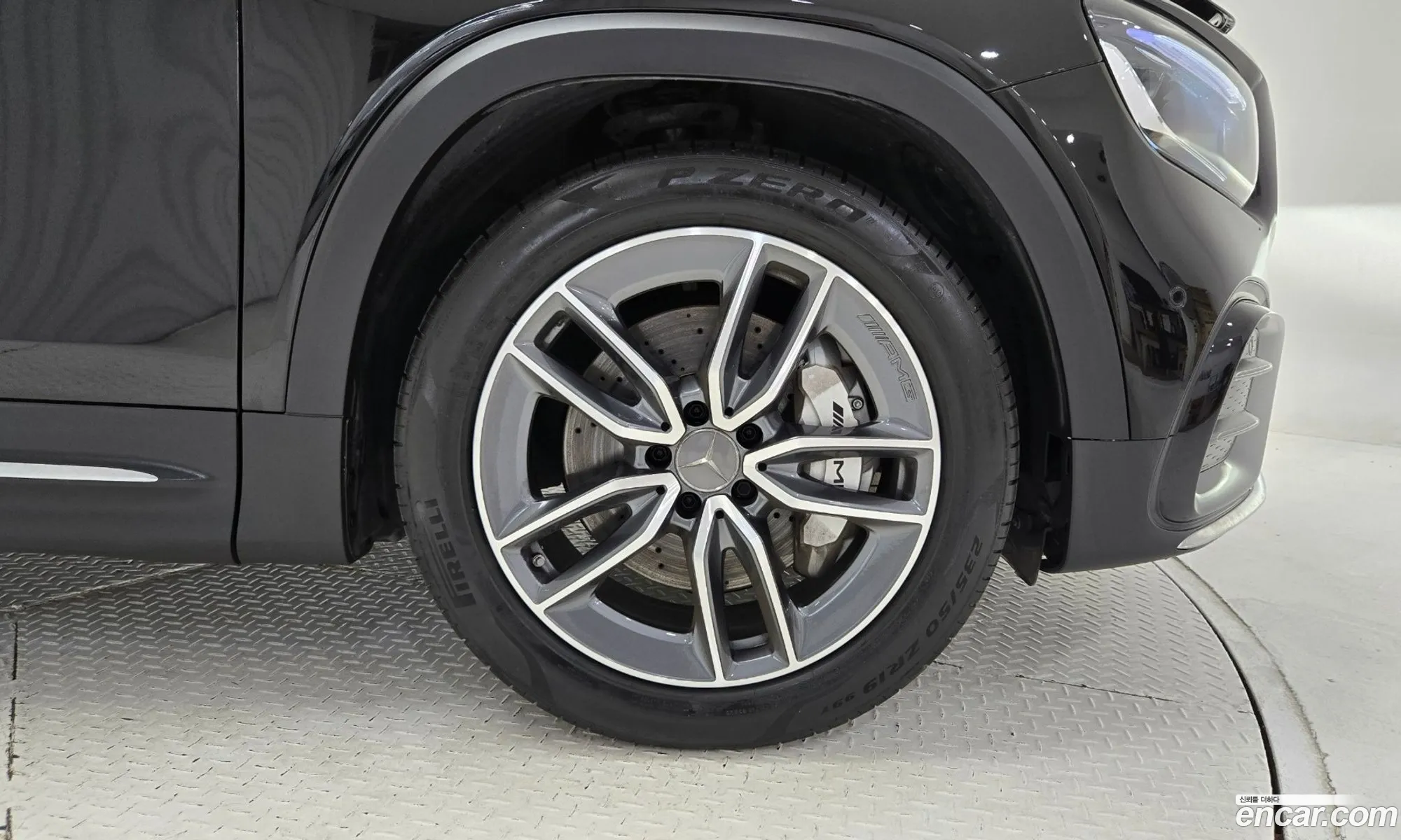 Mercedes-Benz GLB-Class X247 2025 — 7