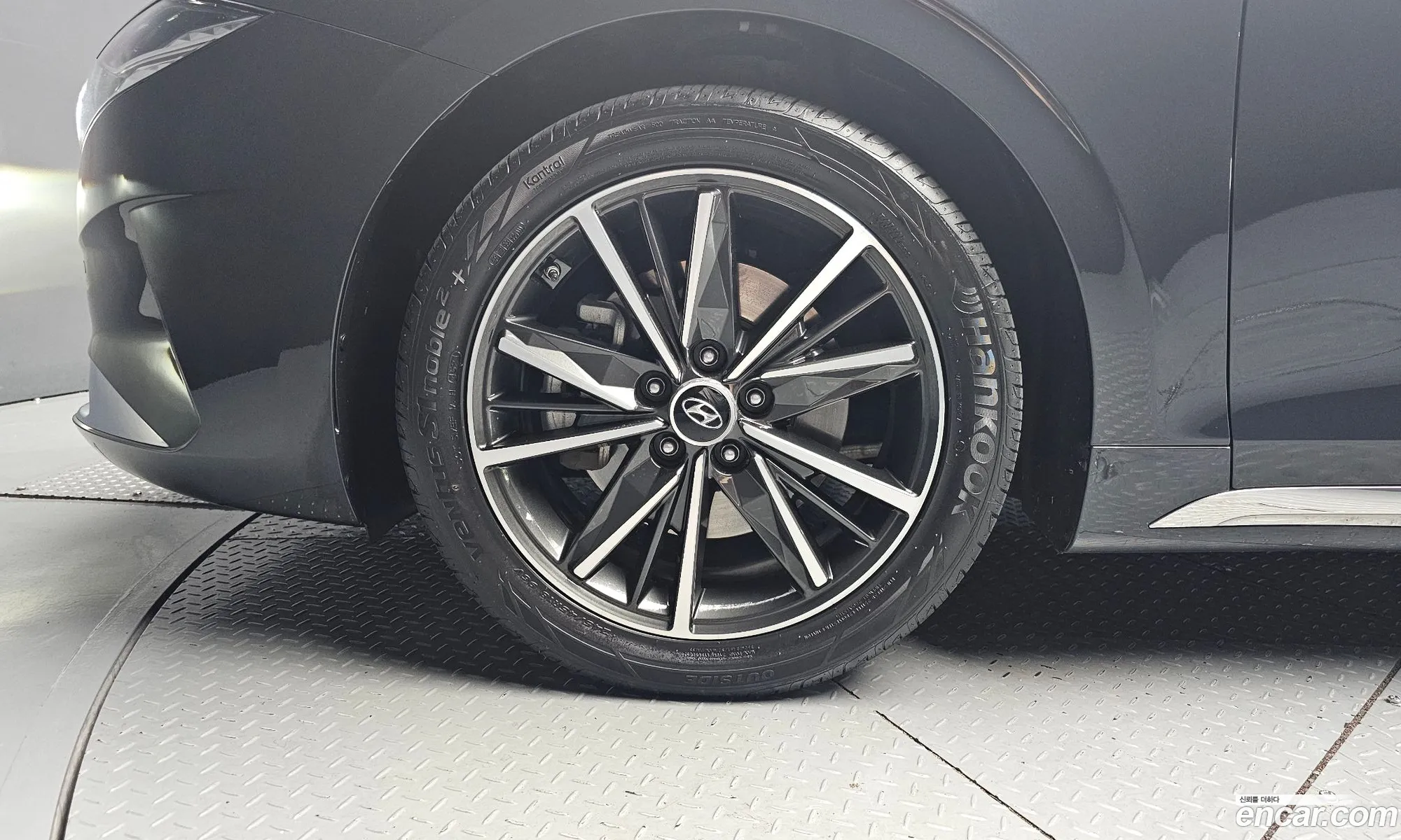 Hyundai Grandeur IG 2022 — 29