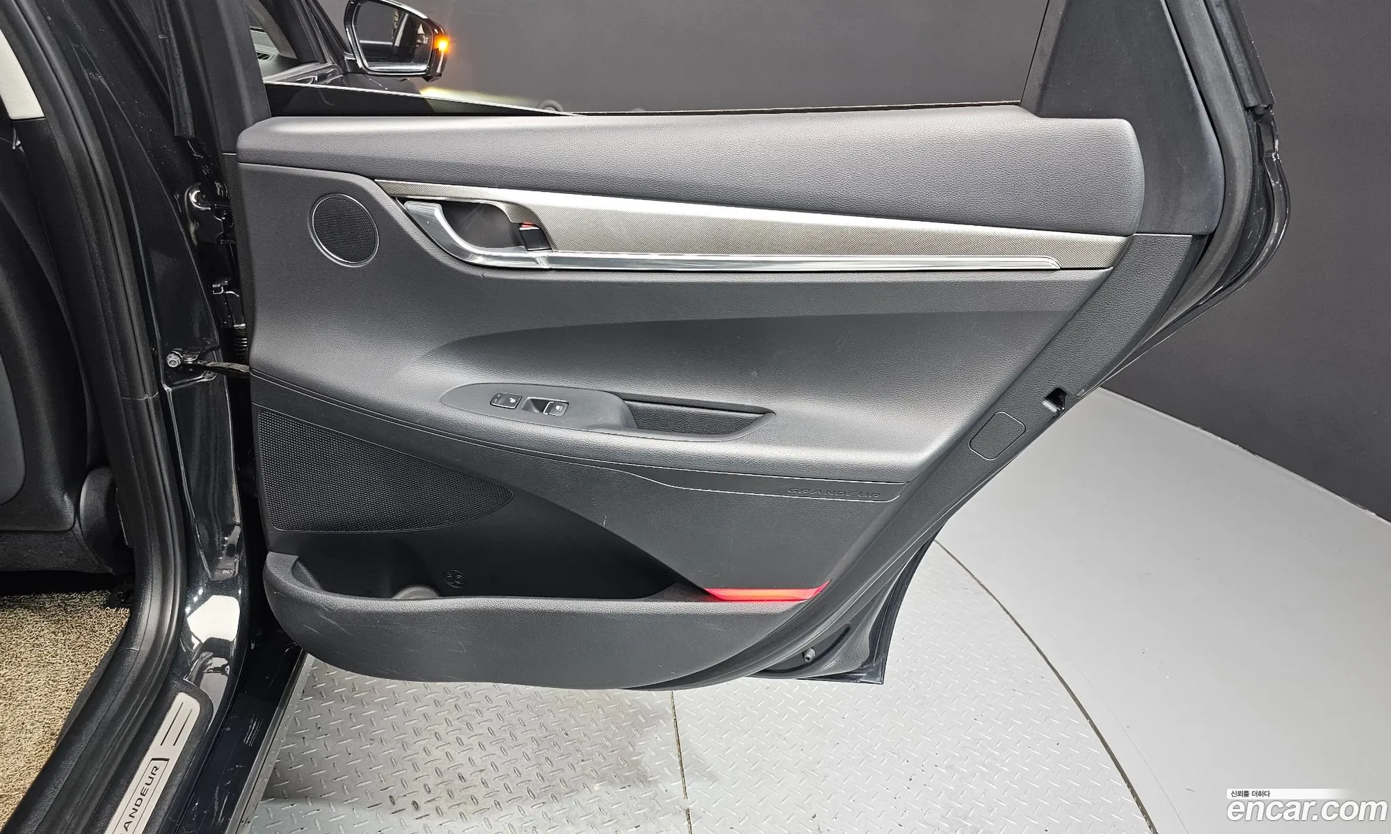 Hyundai Grandeur IG 2022 — 22