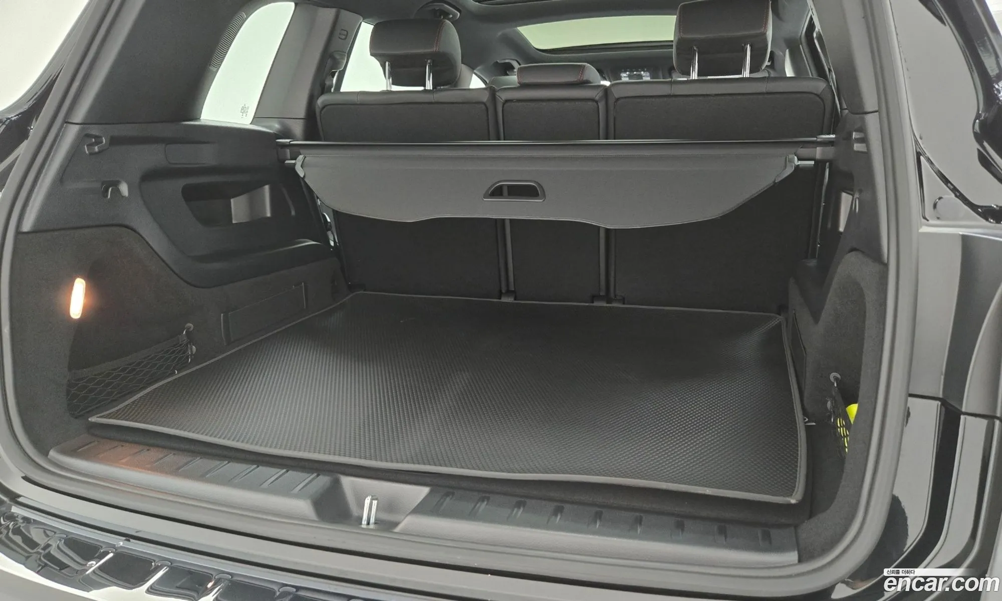 Mercedes-Benz EQB X243 2025 — 3